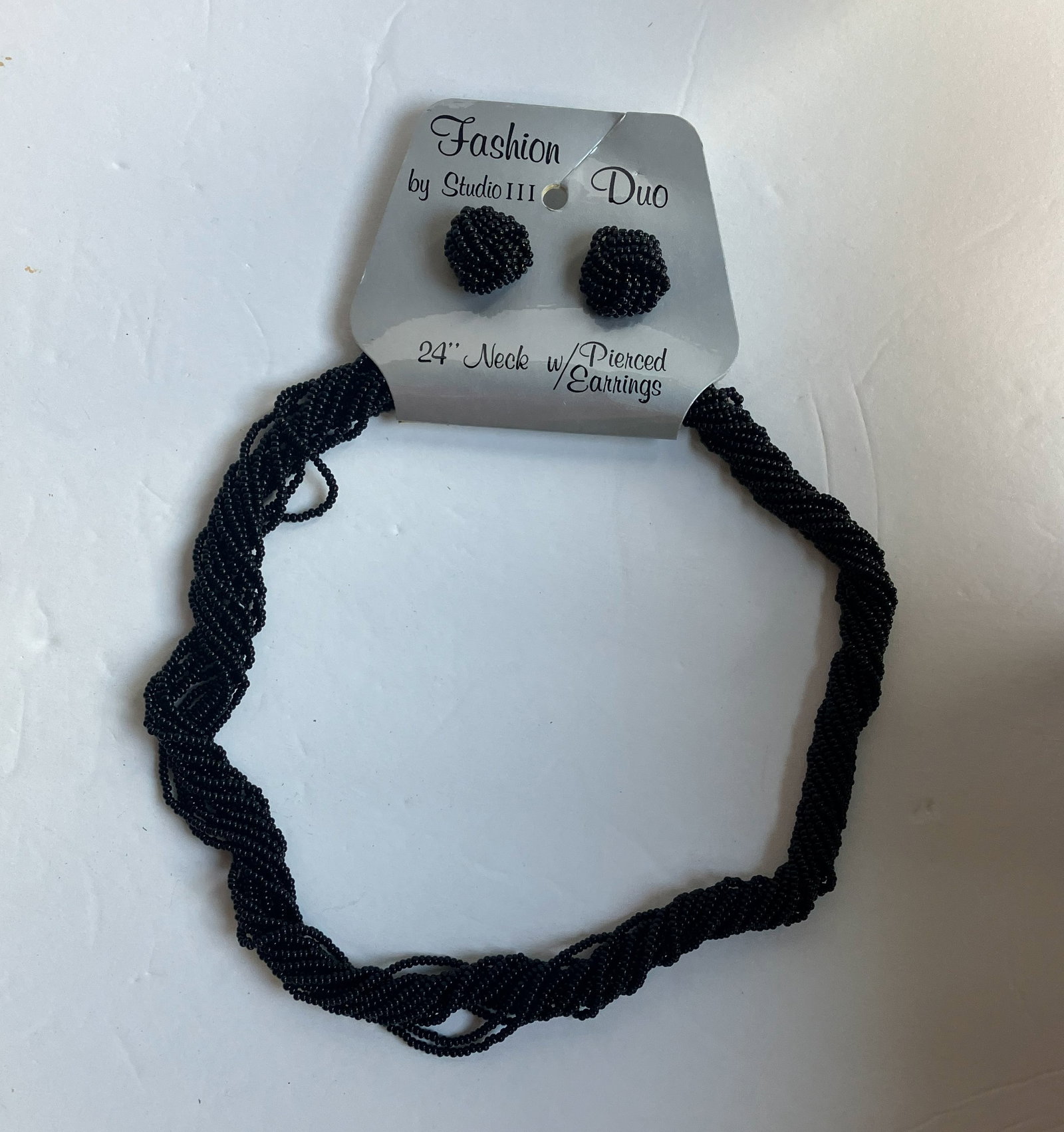 Set of Jewelry: Set of Jewelry