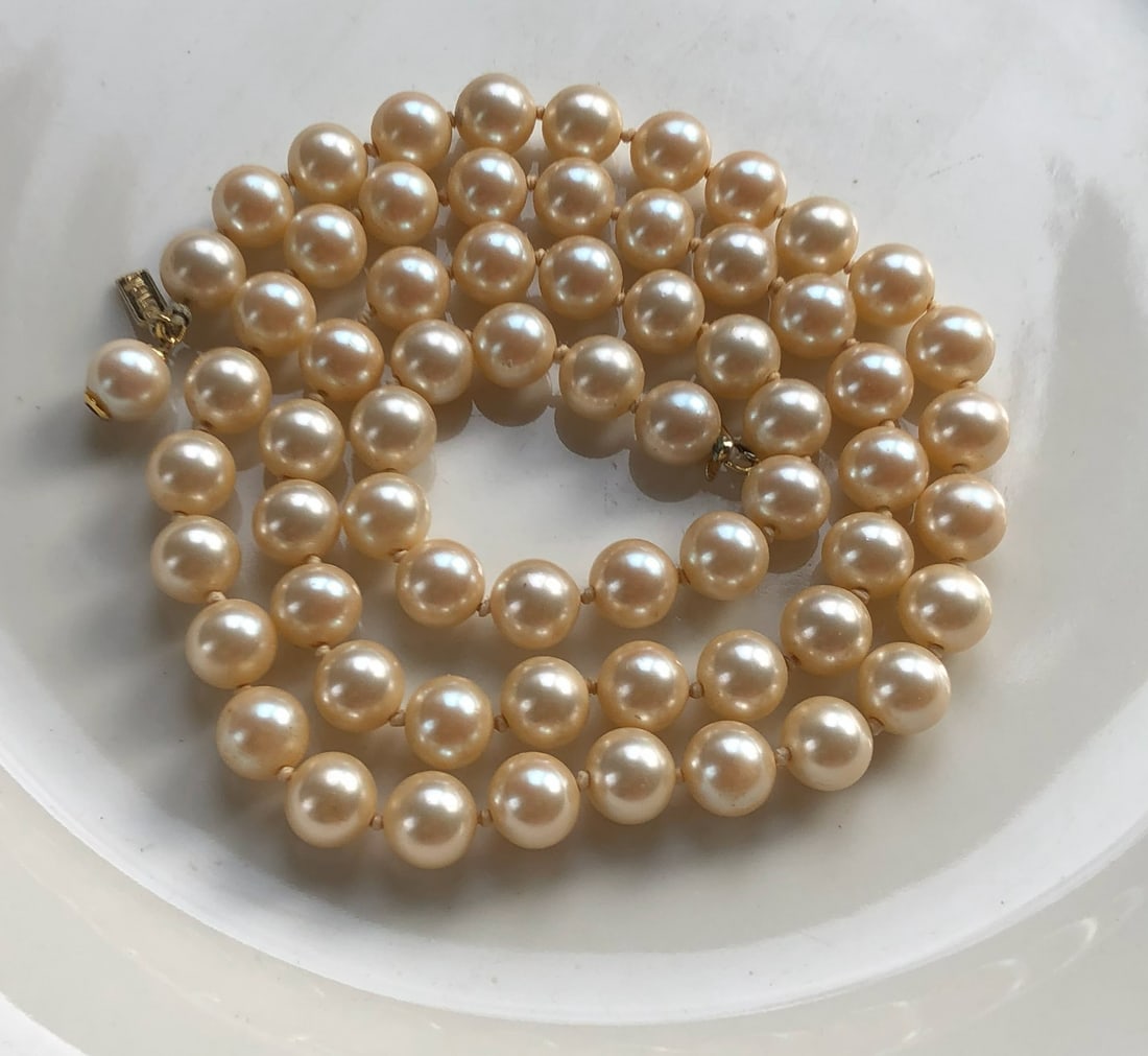 Vintage Marvella Necklace: Vintage Marvella Necklace