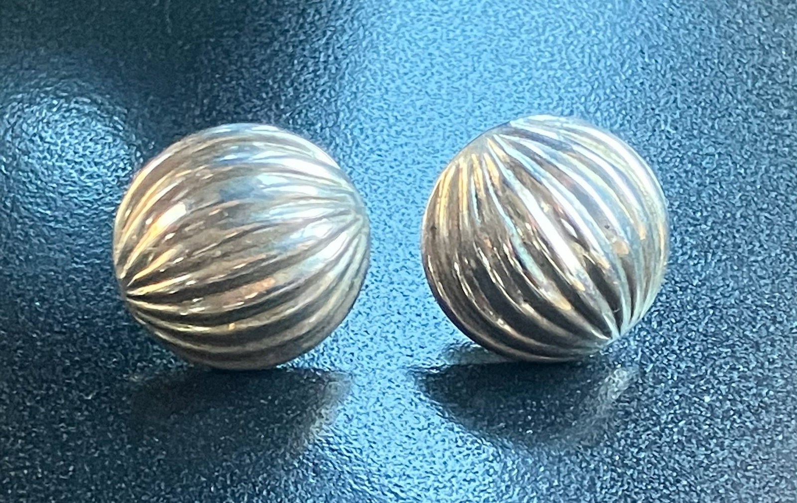 Pair of Silver Earrings: Pair of Silver Earrings