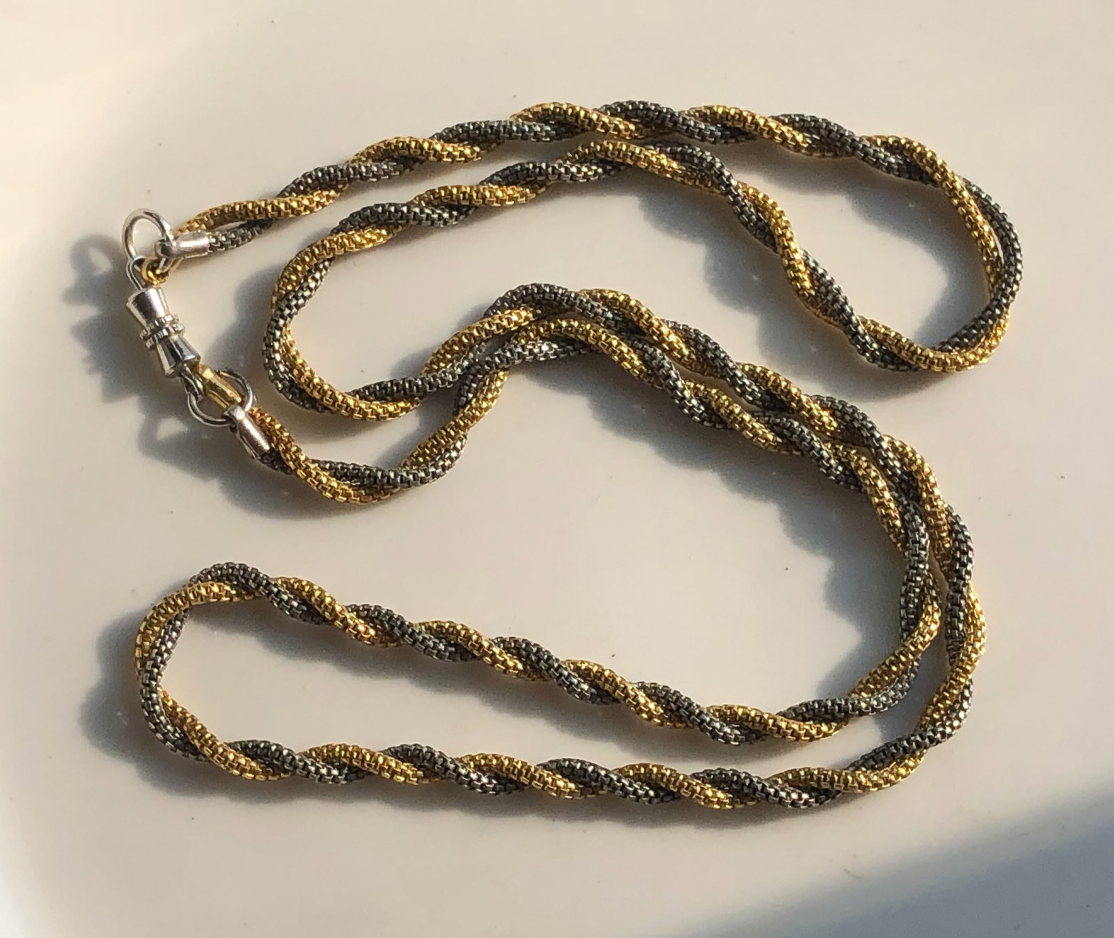 Vintage Necklace: Vintage Necklace