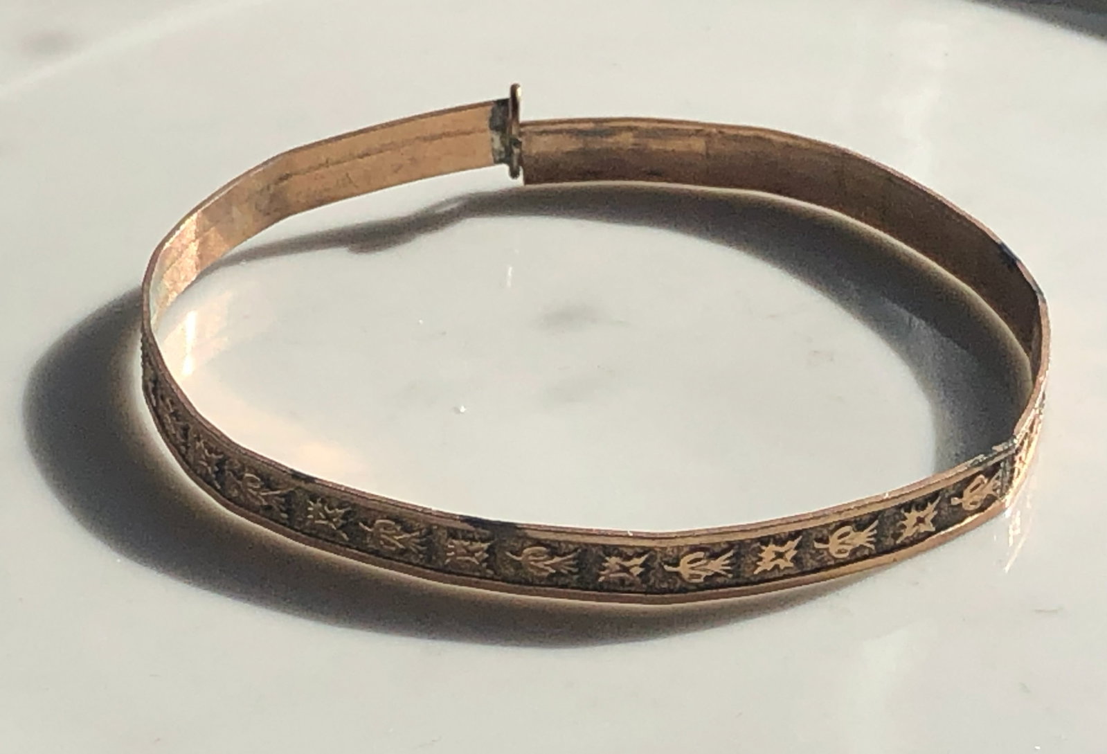 Vintage gold Filled Bracelet (1 of 2)