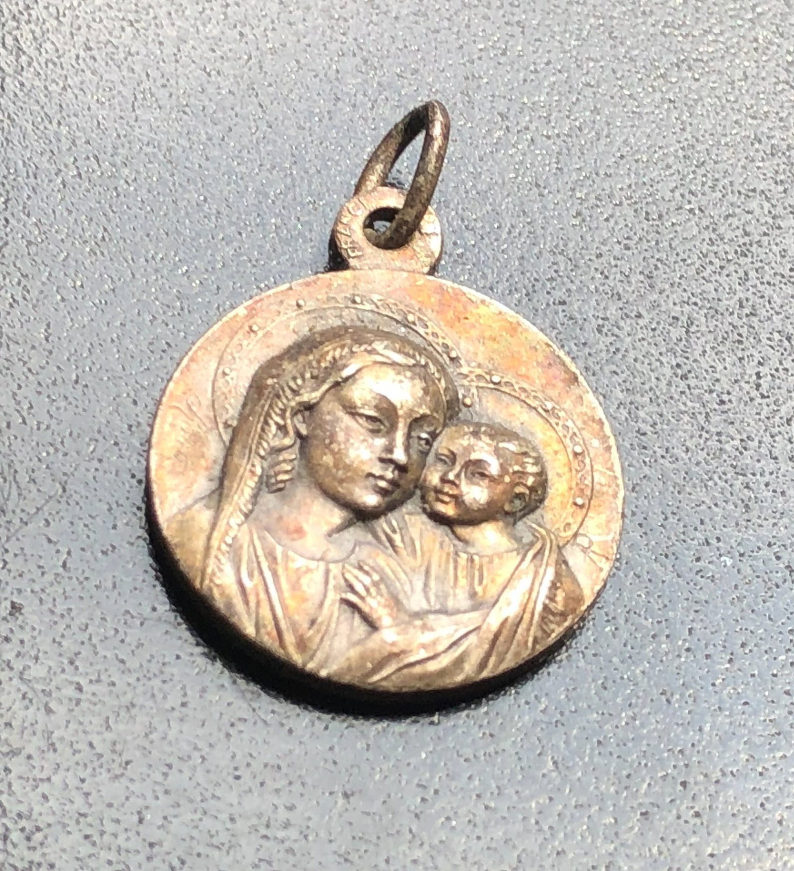Vintage Silver Pendant: Vintage Silver Pendant