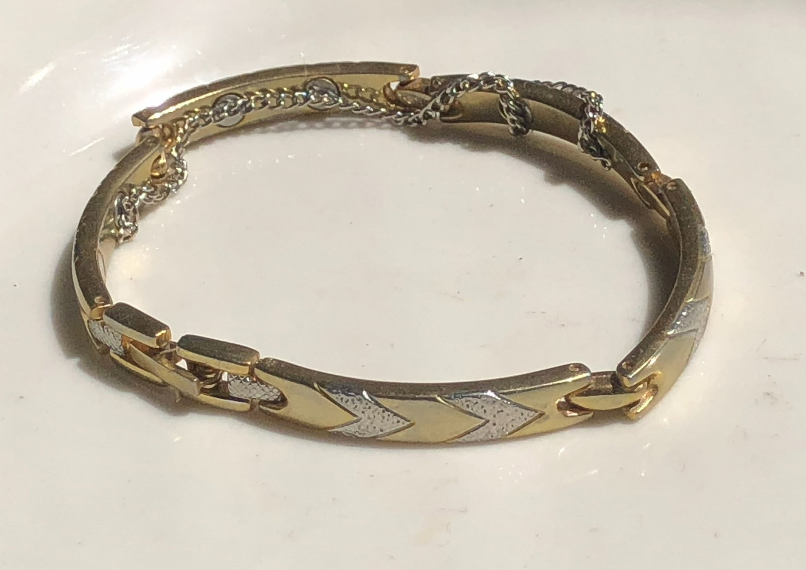 Vintage Bracelet: Vintage Bracelet