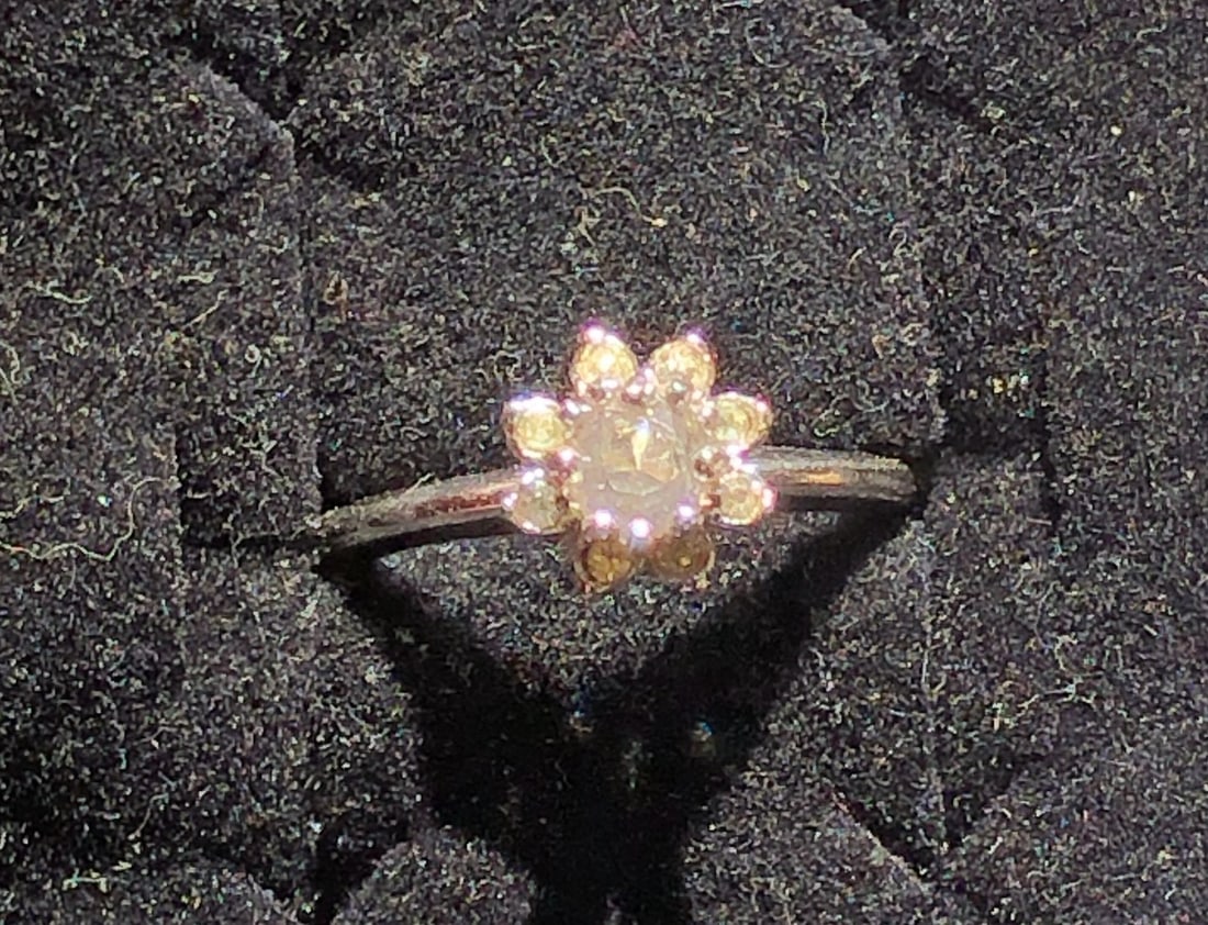 Vintage silver ring: Vintage silver ring, Size 6