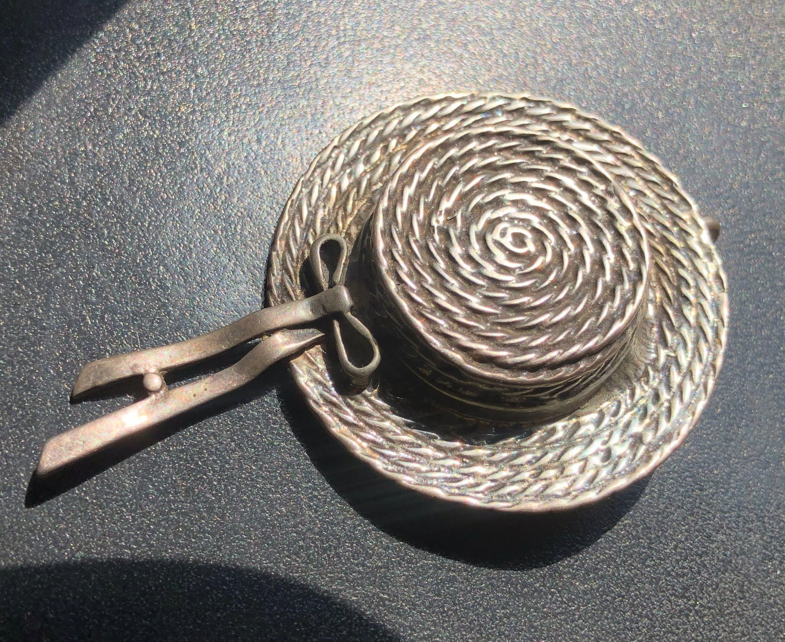 Vintage Silver Pendant: Vintage Silver Pendant