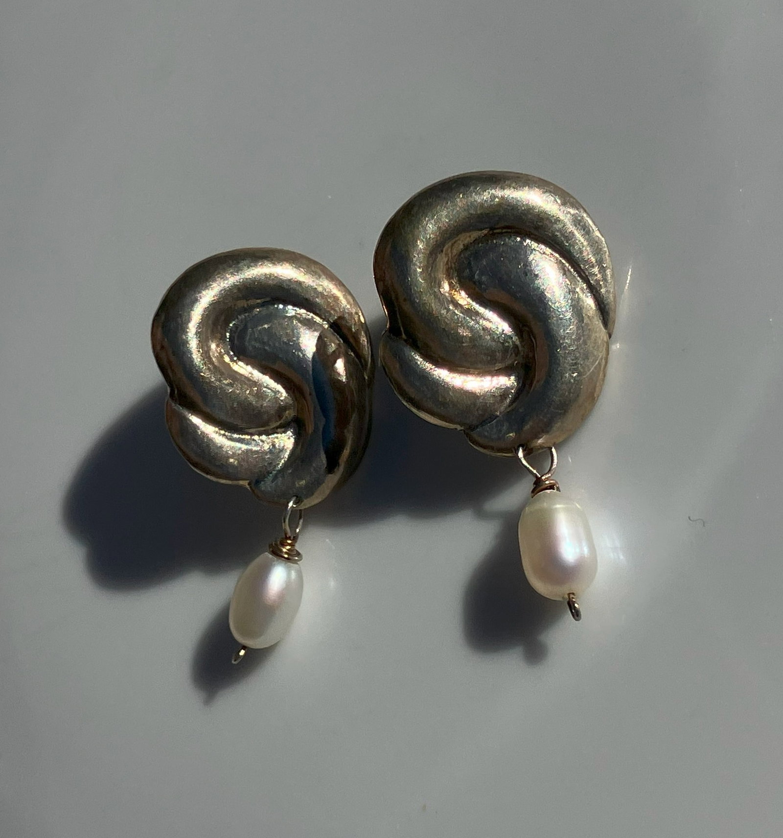 Pair of Silver Earrings: Pair of Silver Earrings, weight 8.2g