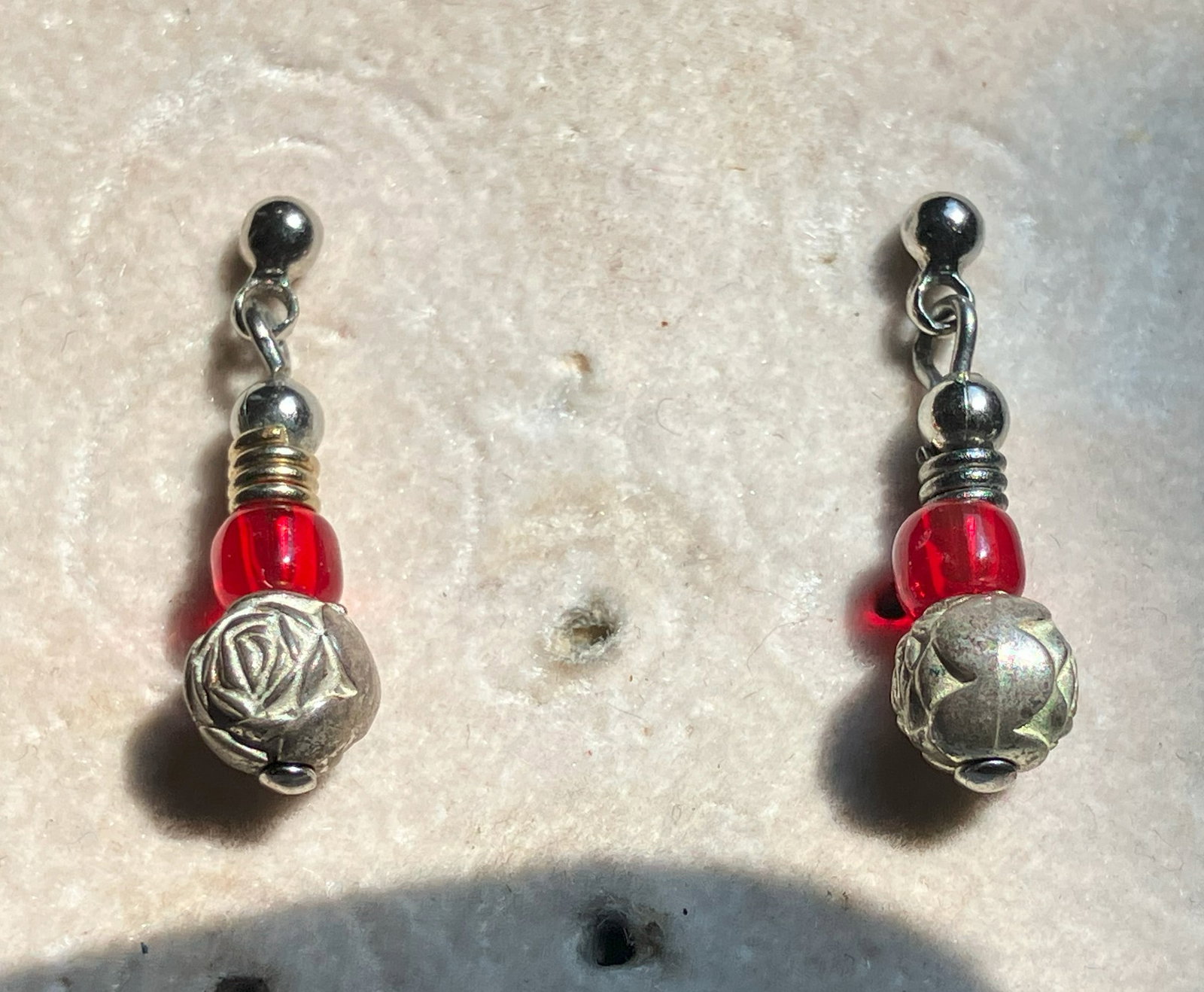 Pair of Silver Earrings: Pair of Silver Earrings