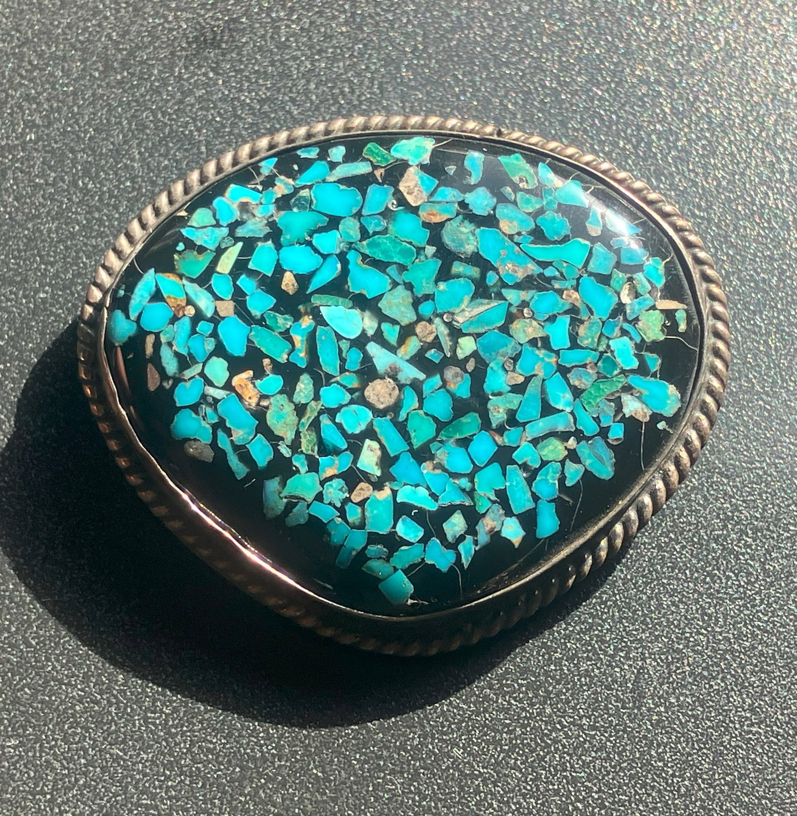 Turquoise Stone Silver Brooch: A beautiful brooch featuring turquoise stones set in a decorative Silver frame, Size: 2", weight 21g