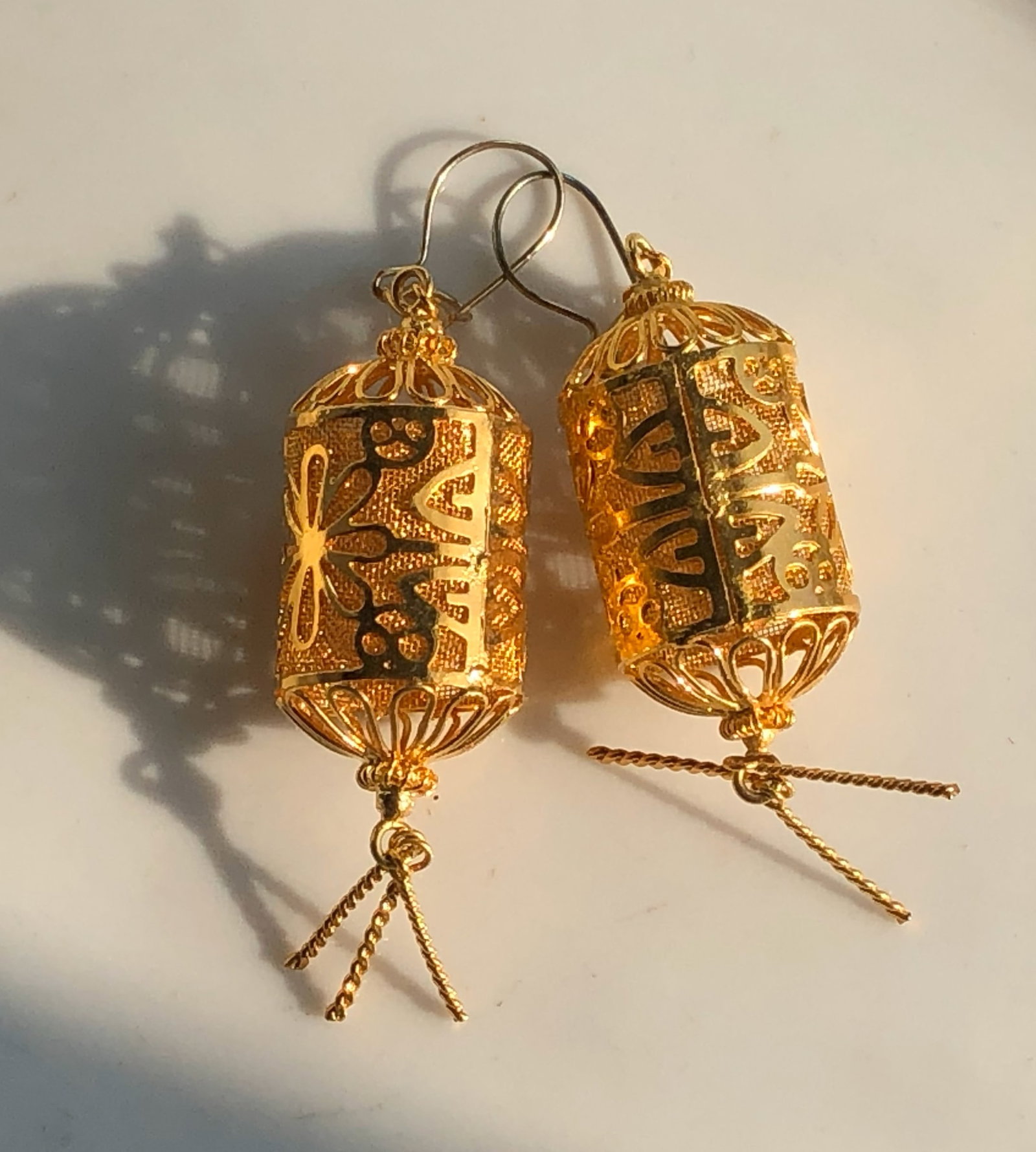 Gold Filled Filigree Earrings: Elegant gold filled filigree earrings with intricate design.