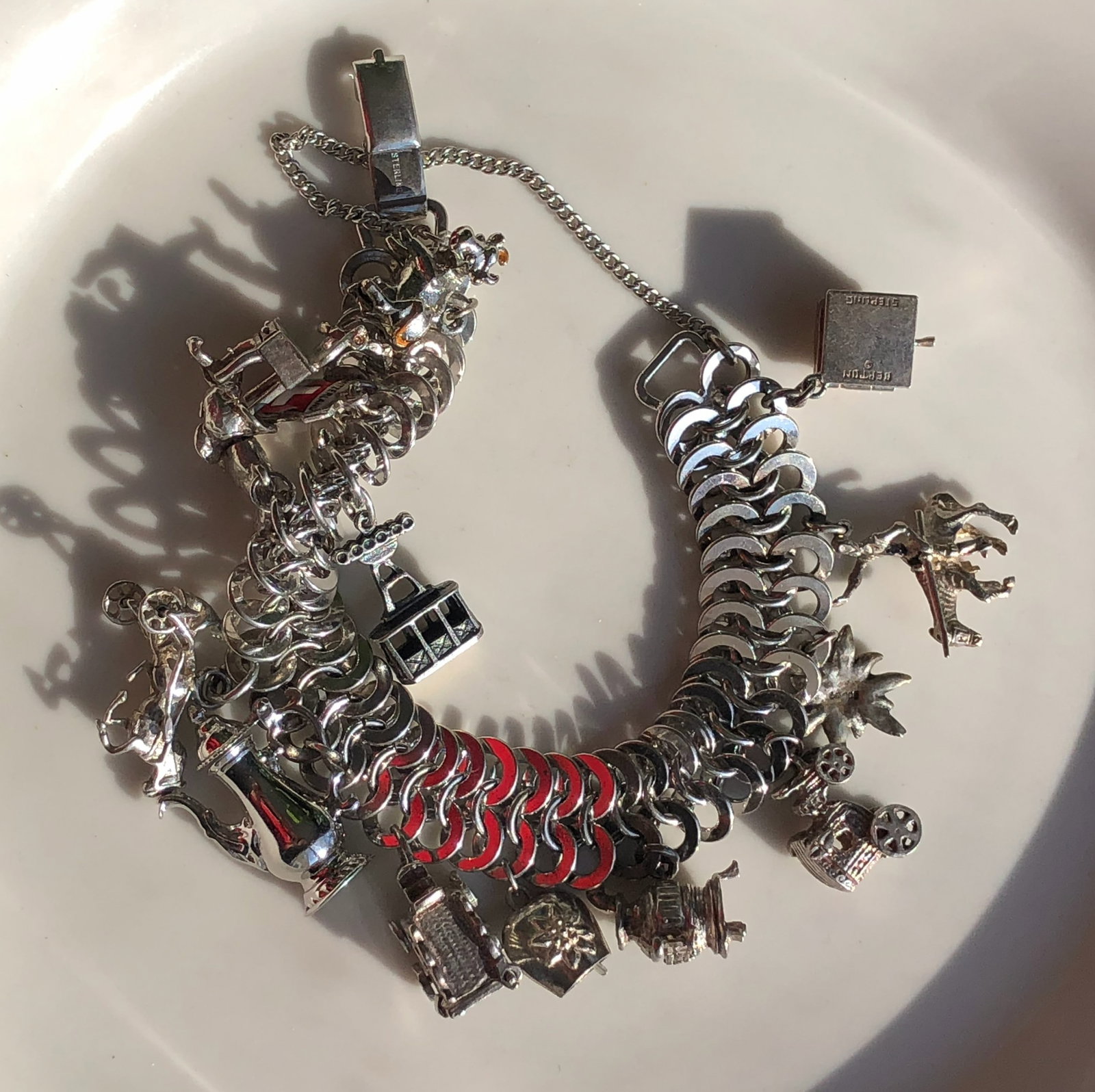 Vintage Stone Bracelet: Vintage Stone Bracelet, weight 91g