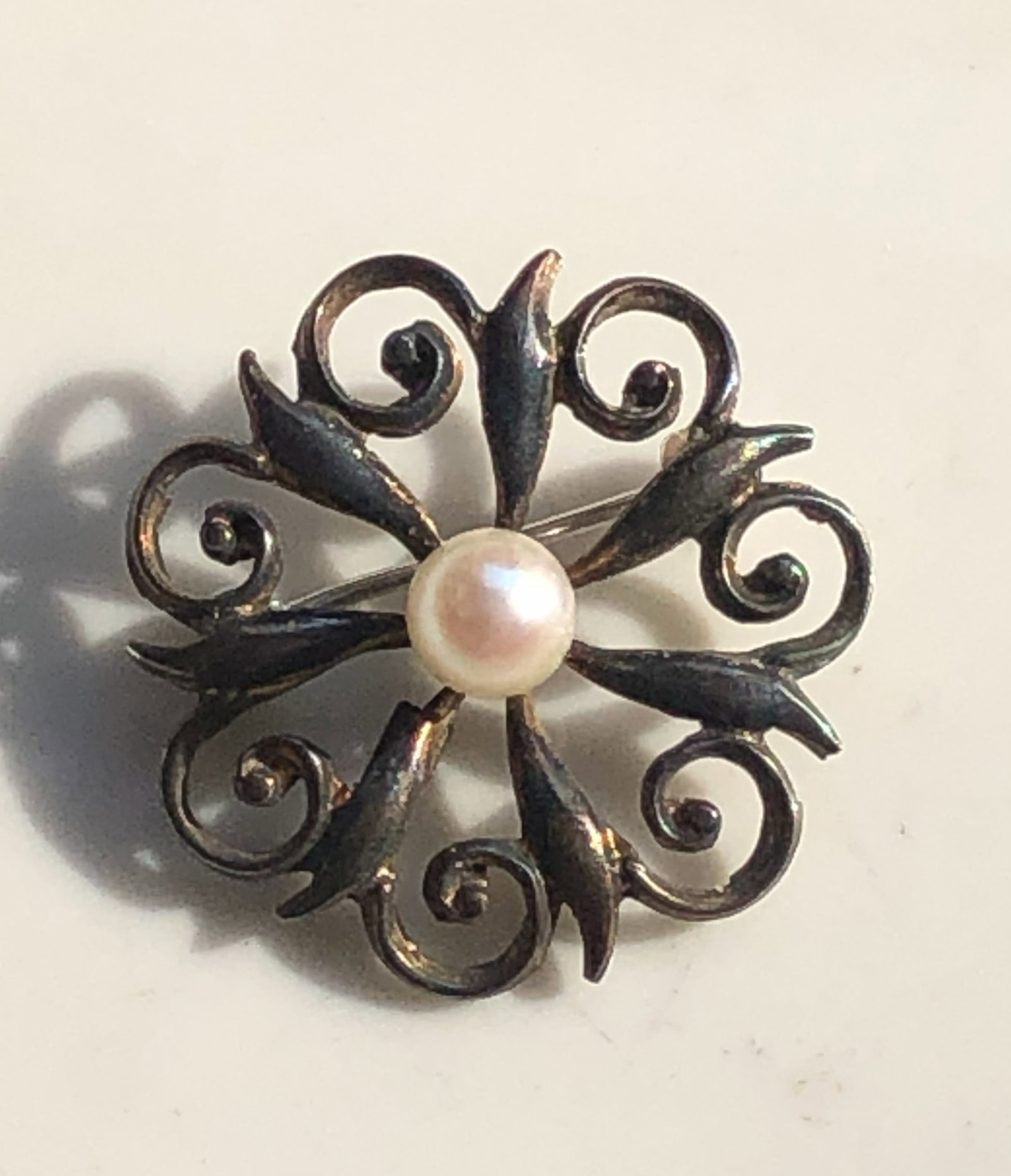 Vintage Silver Brooch Pin: Vintage Silver Brooch Pin