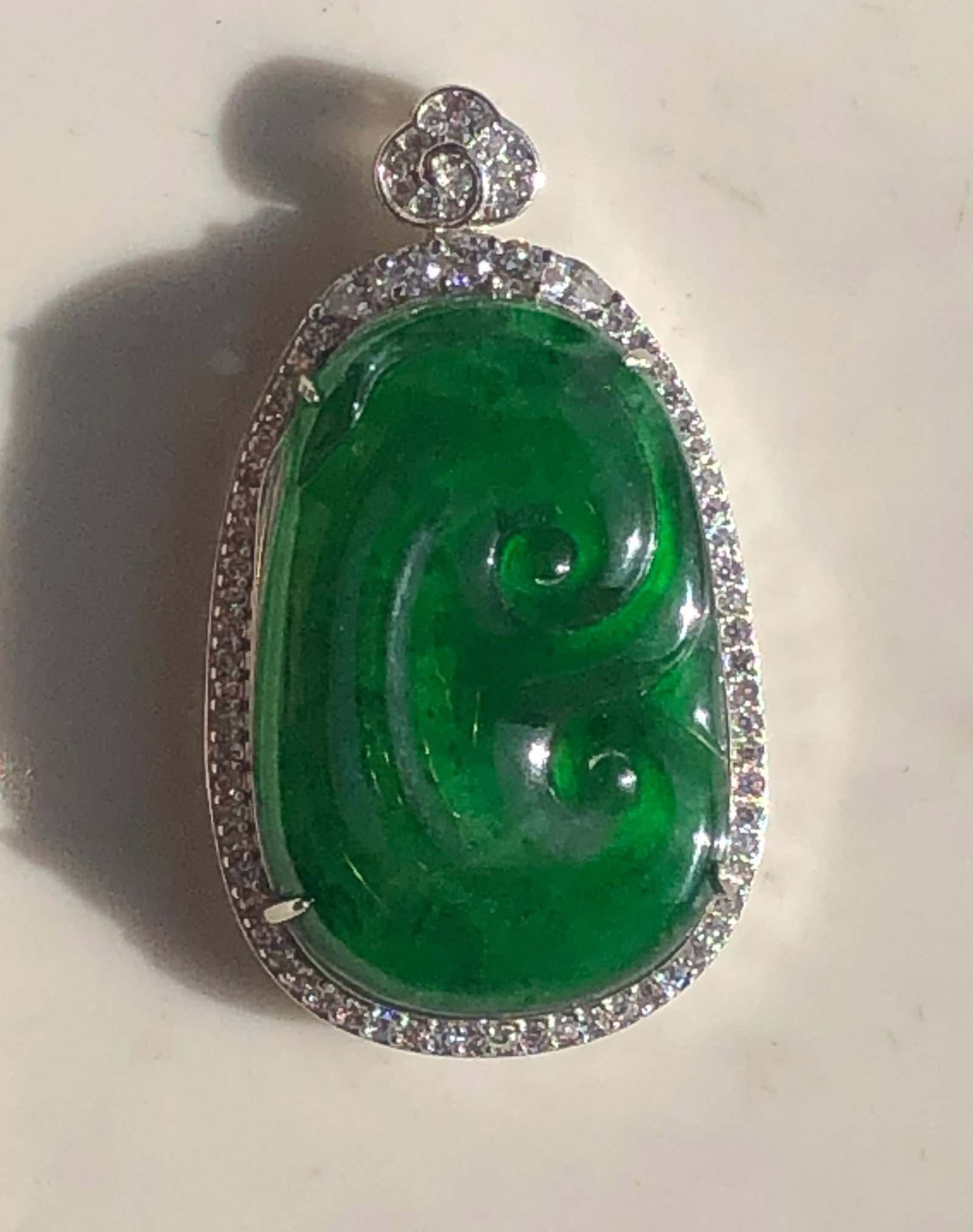 Natural Green Jaxeite Pendant: Natural Green Jaxeite Pendant, Size: 1.6"