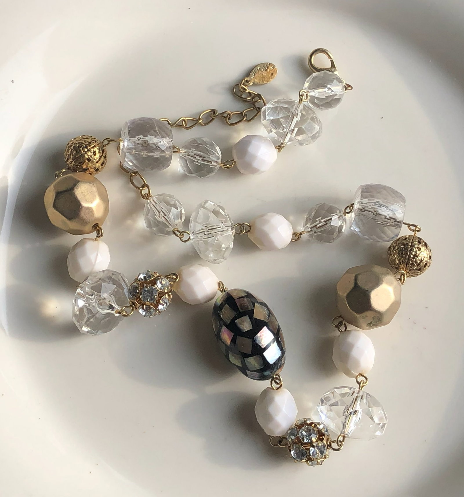 Vintage Necklace: Vintage Necklace