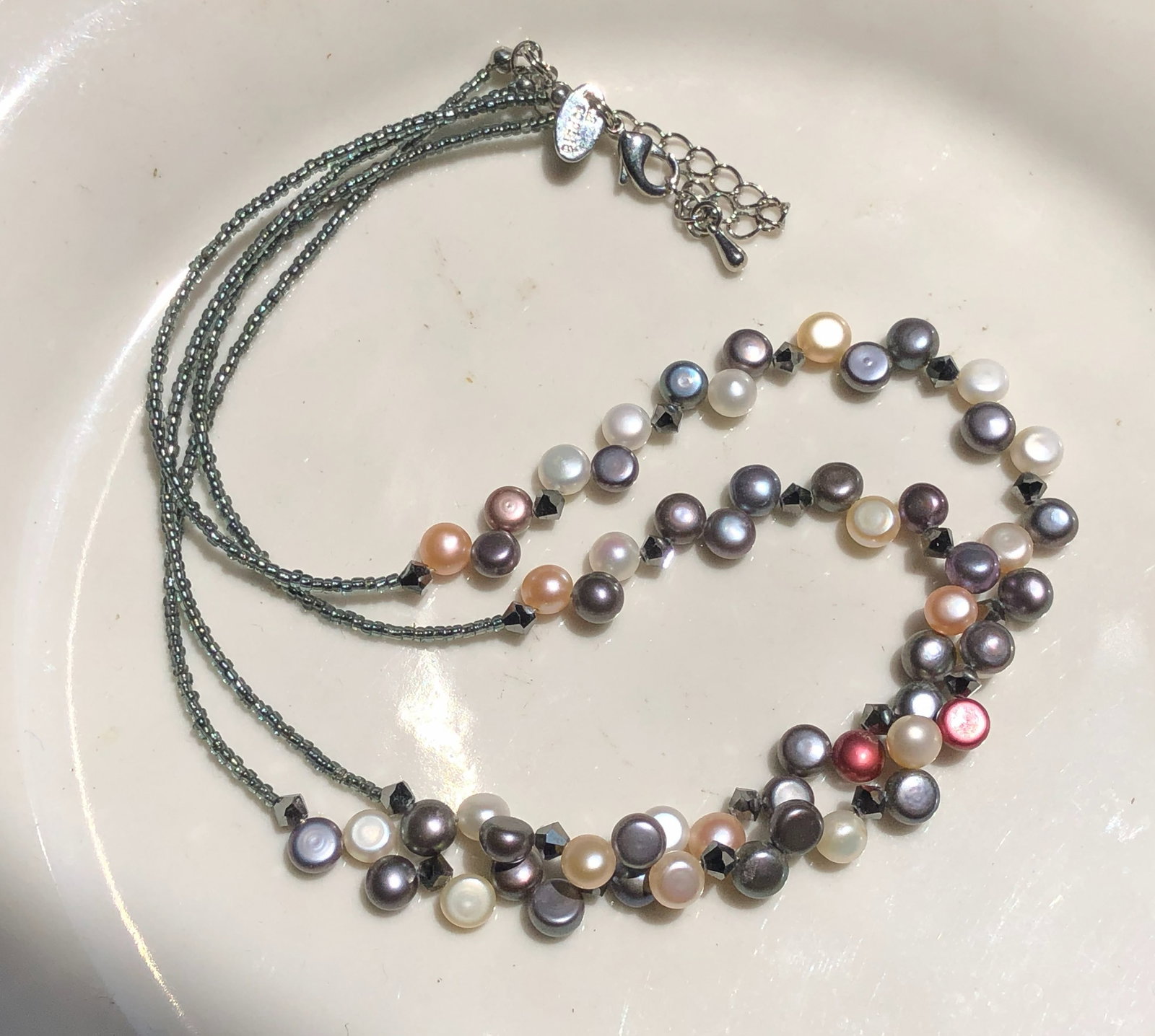 Vintage Pearl Necklace: Vintage Pearl Necklace
