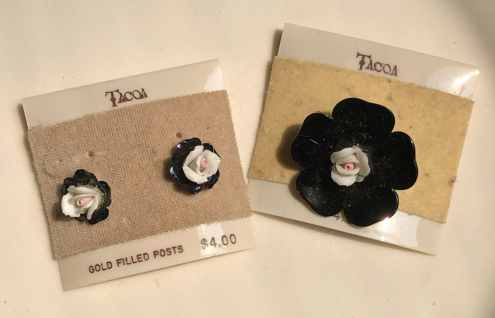 Set of Jewelry: Set of Jewelry