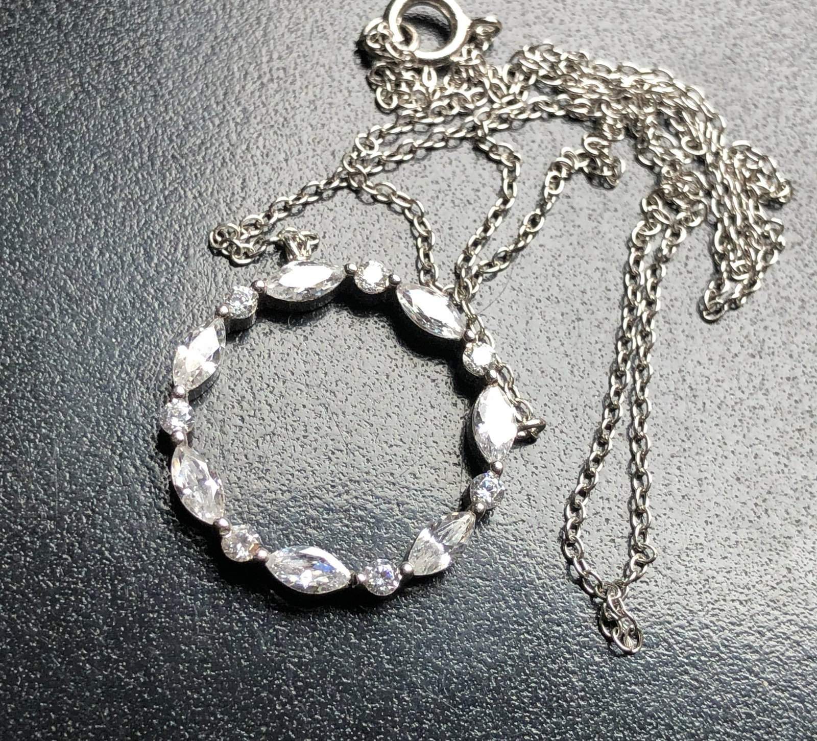 Vintage Necklace: Vintage Necklace