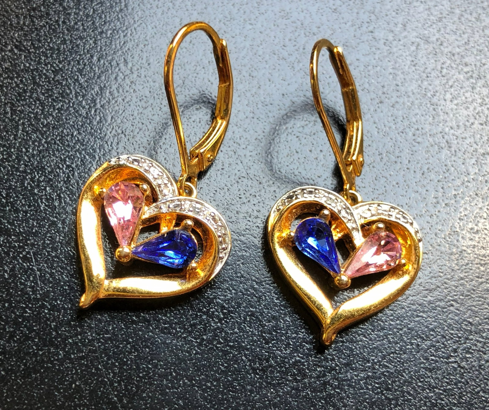 Pair of Gold Filled Earrings: Pair of Gold Filled Earrings
