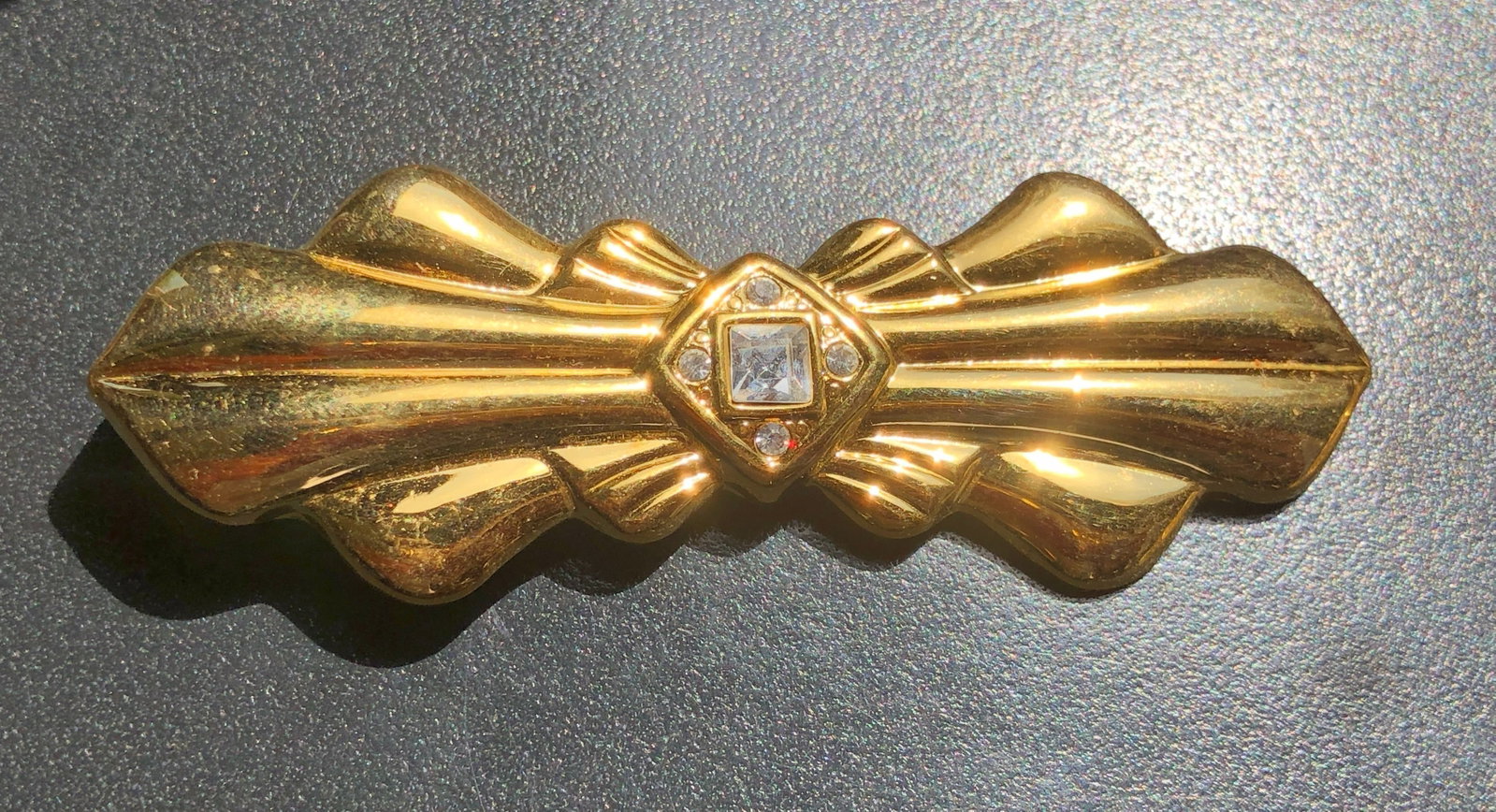 Vintage gold filled Brooch Pin: Vintage gold filled Brooch Pin