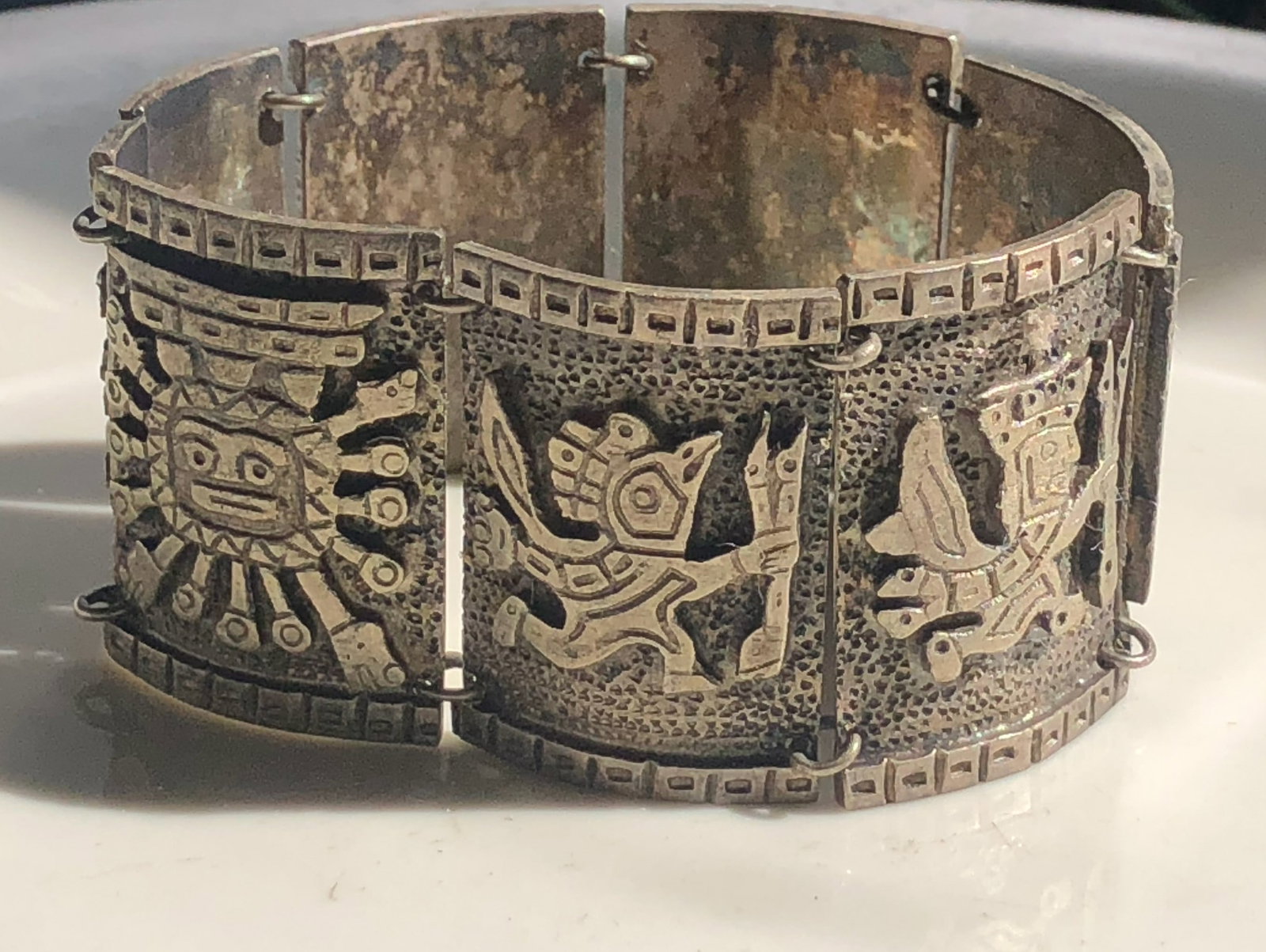 Vintage Silver Bracelet: Vintage Silver Bracelet, weight 81g