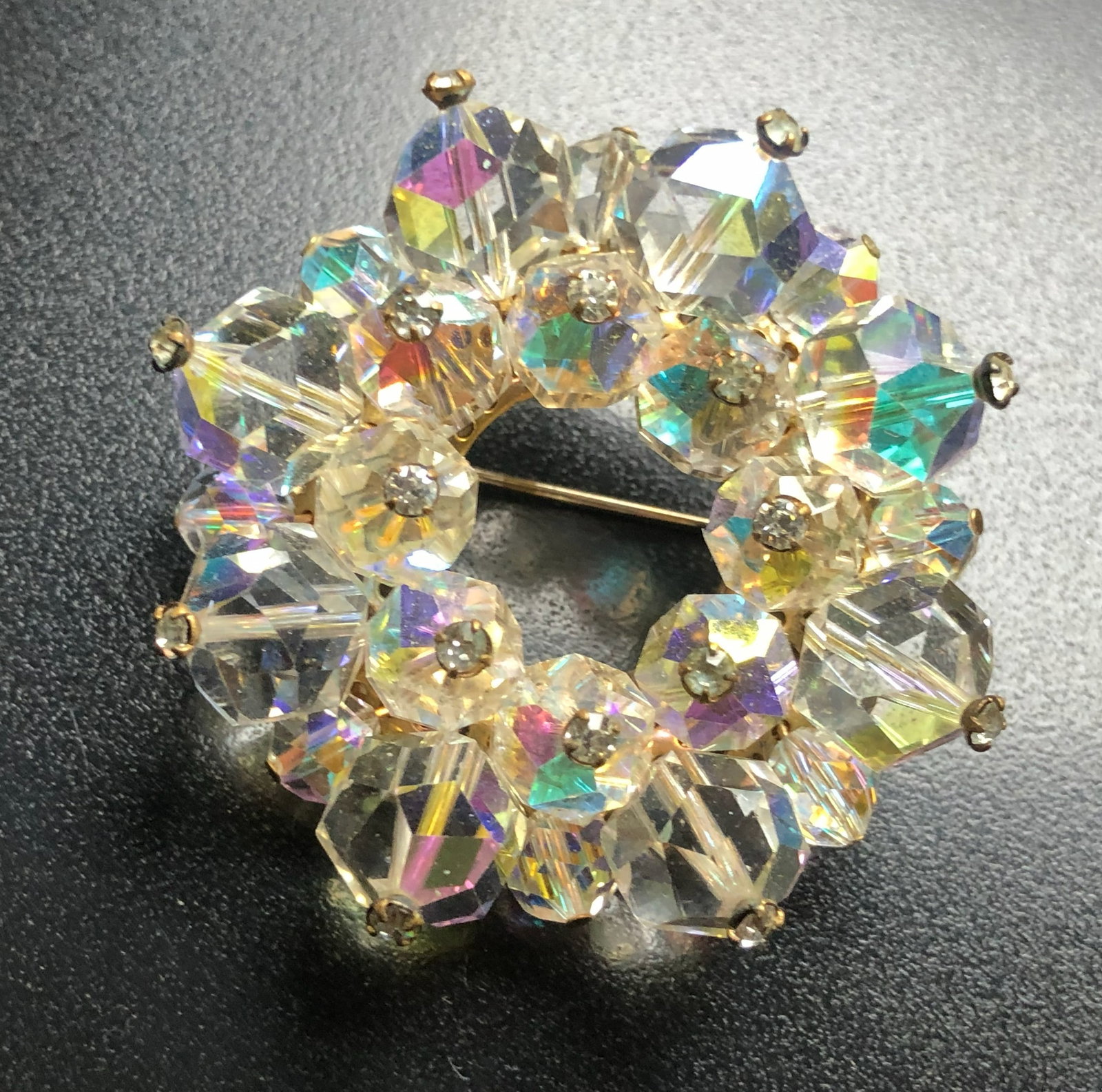 Vintage Brooch Pin: Vintage Brooch Pin