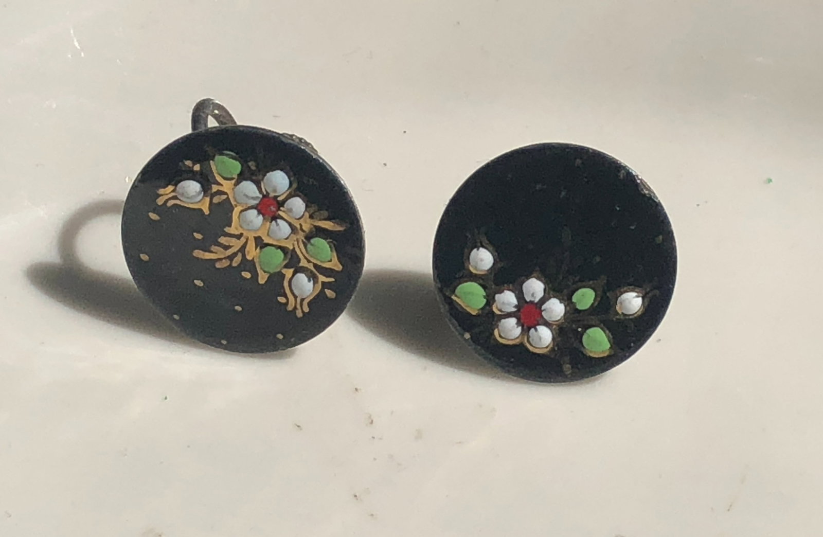 Pair of Earrings: Pair of Earrings