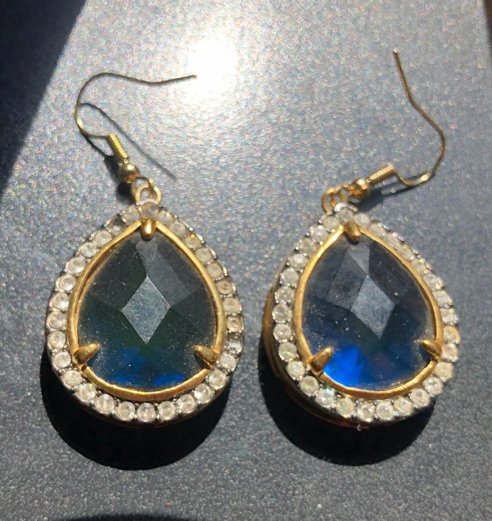 Pair of Earrings: Pair of Earrings