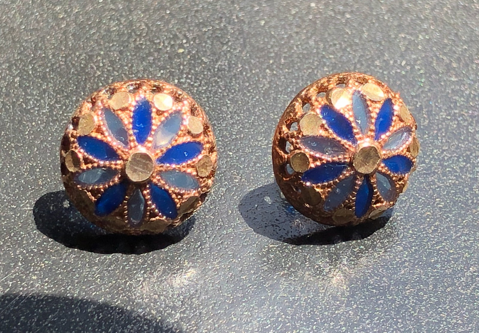 Pair of Silver Earrings: Pair of Silver Earrings