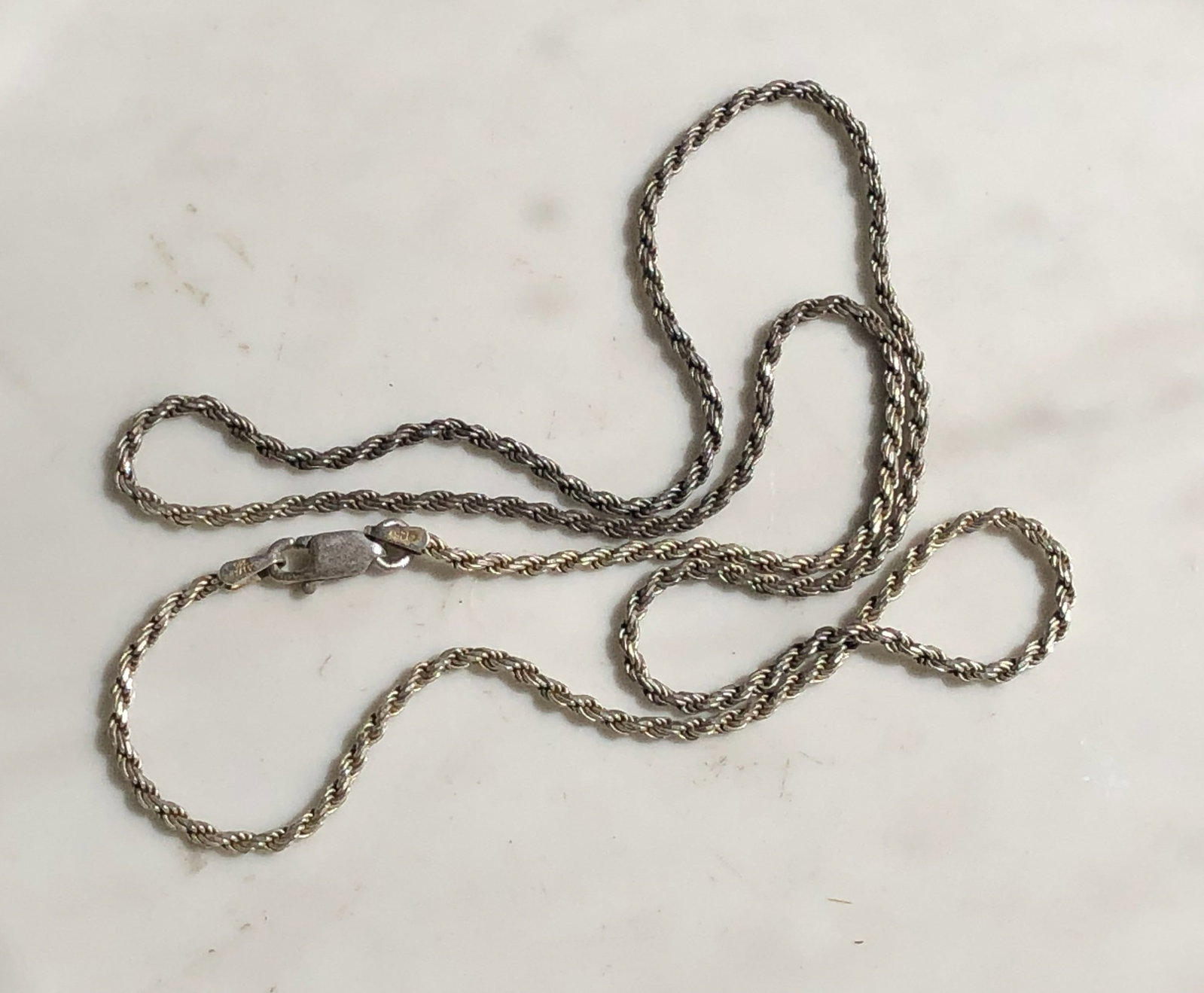 Vintage Silver Necklace: Vintage Silver Necklace