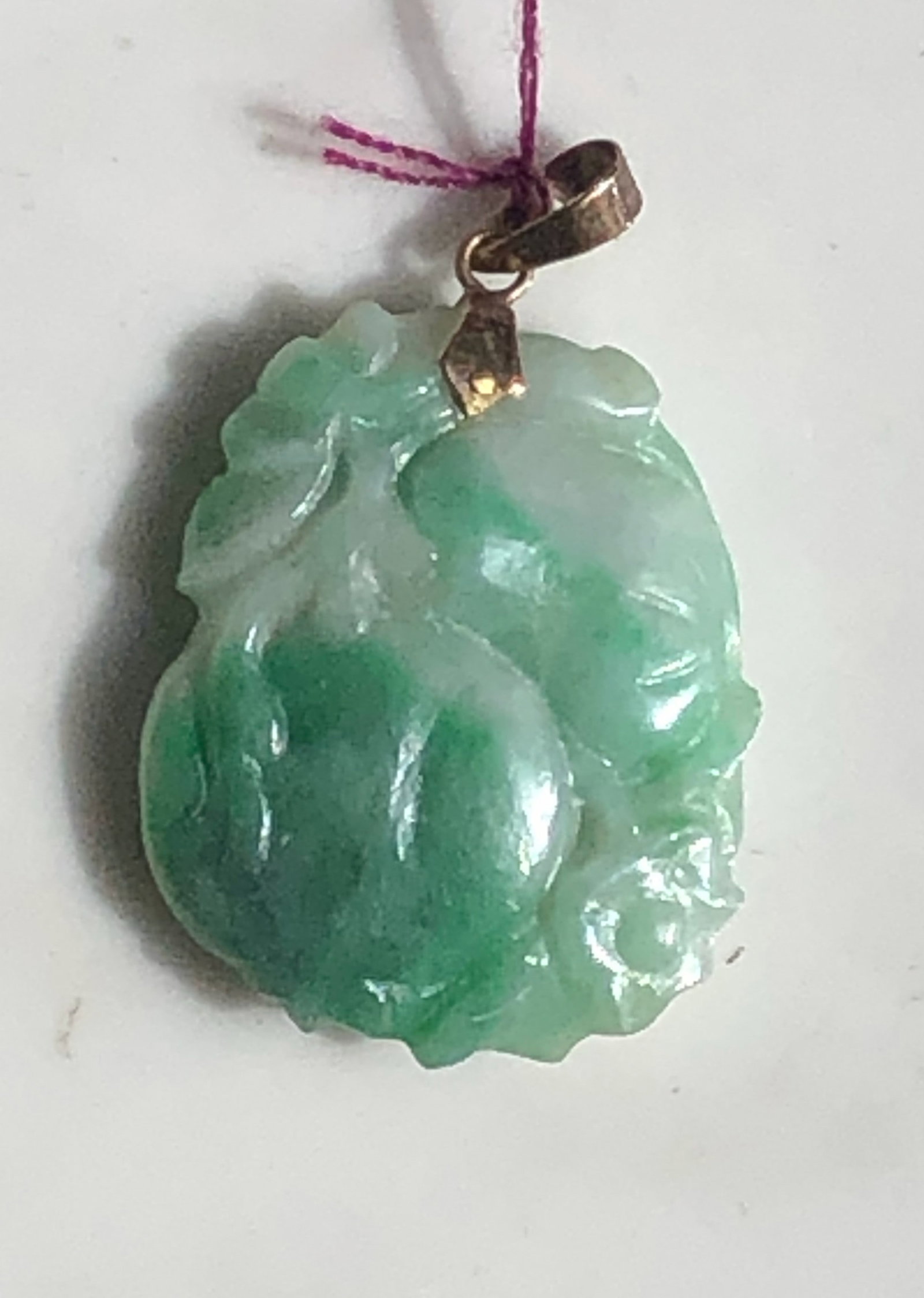 14K Gold Bale Jadeite Pendant: 14K Gold Bale Jadeite Pendant, Size: 1.25"