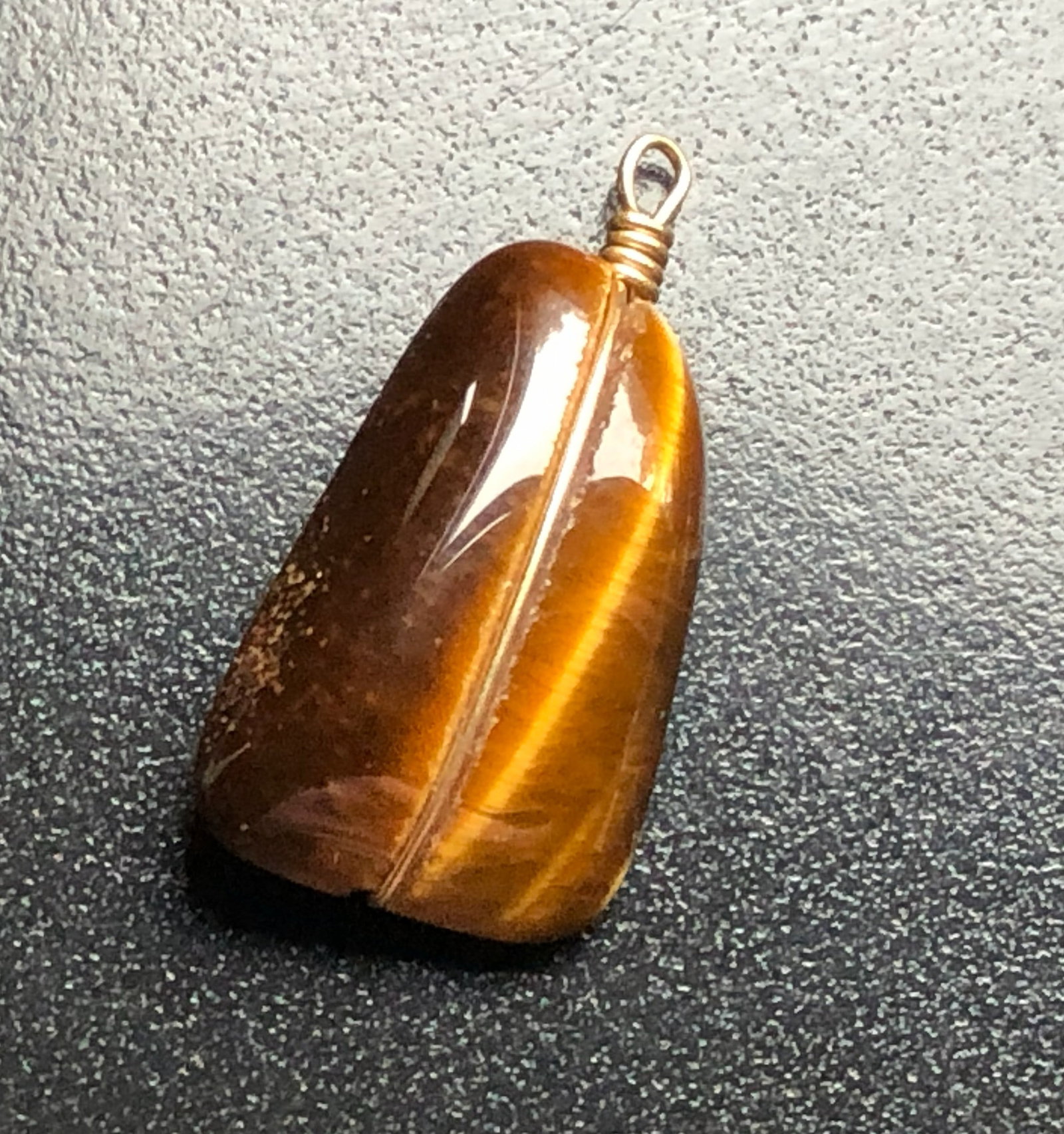 Vintage Pendant: Vintage Pendant