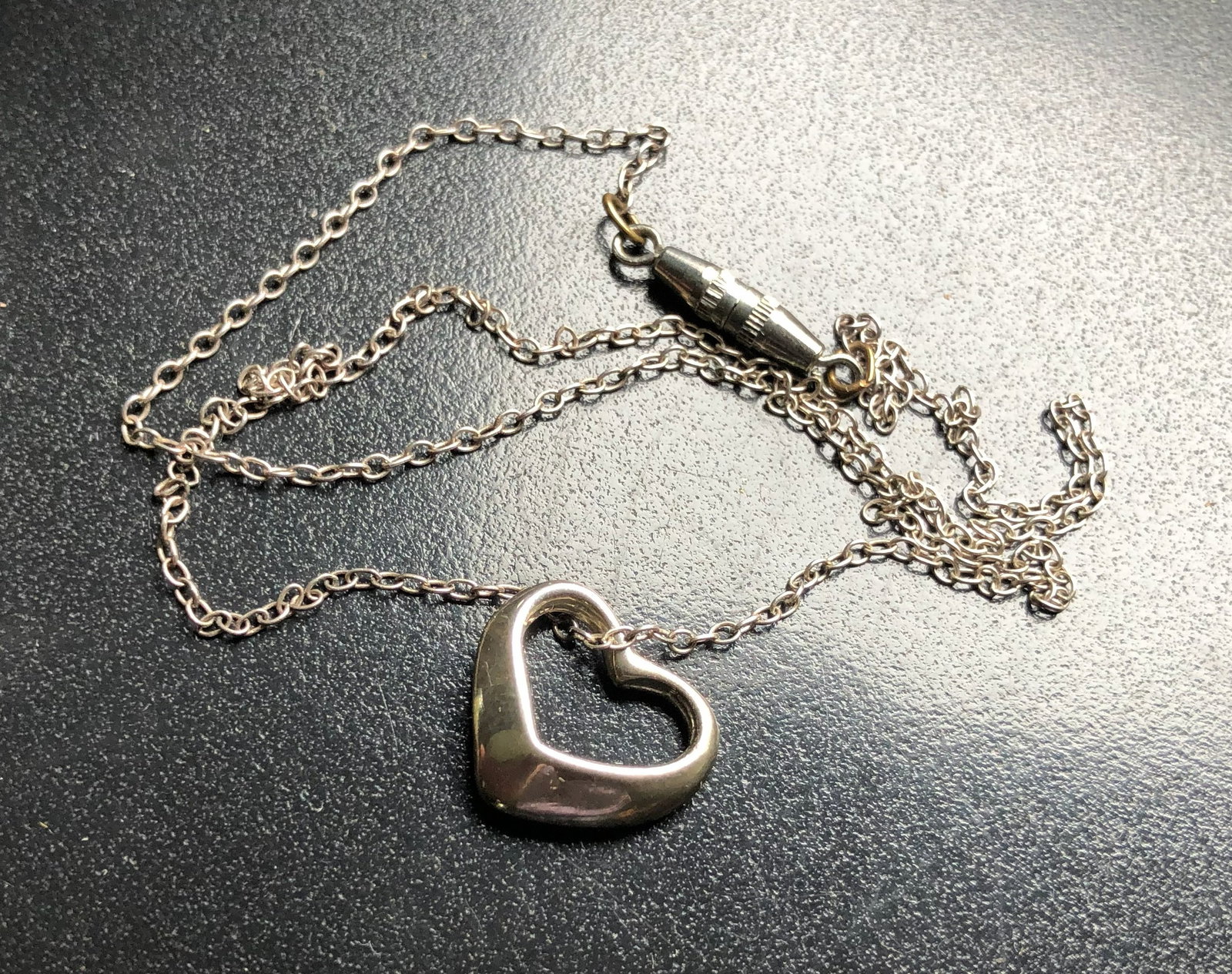 Vintage Silver Necklace: Vintage Silver Necklace