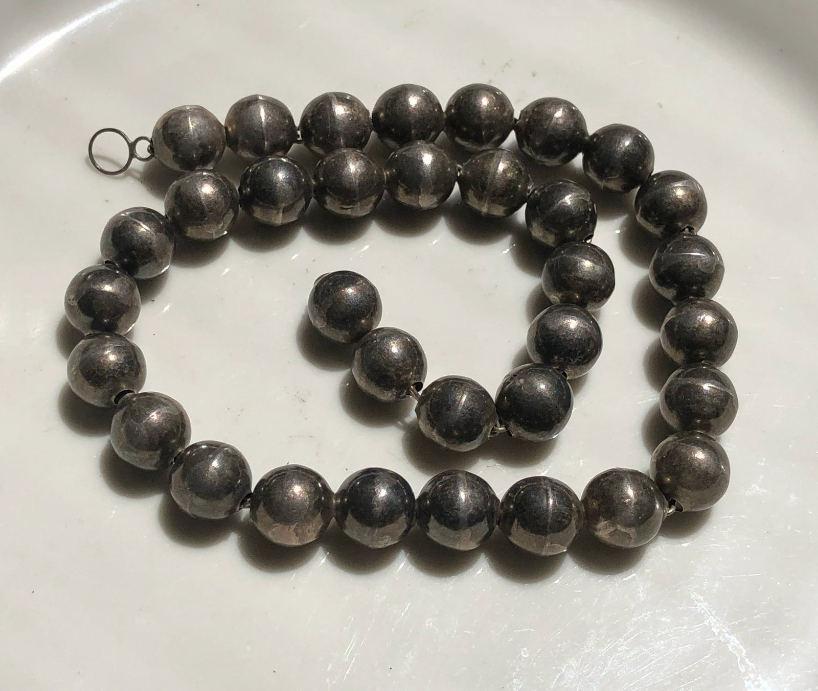 Vintage Silver Necklace: Vintage Silver Necklace, weight 20g