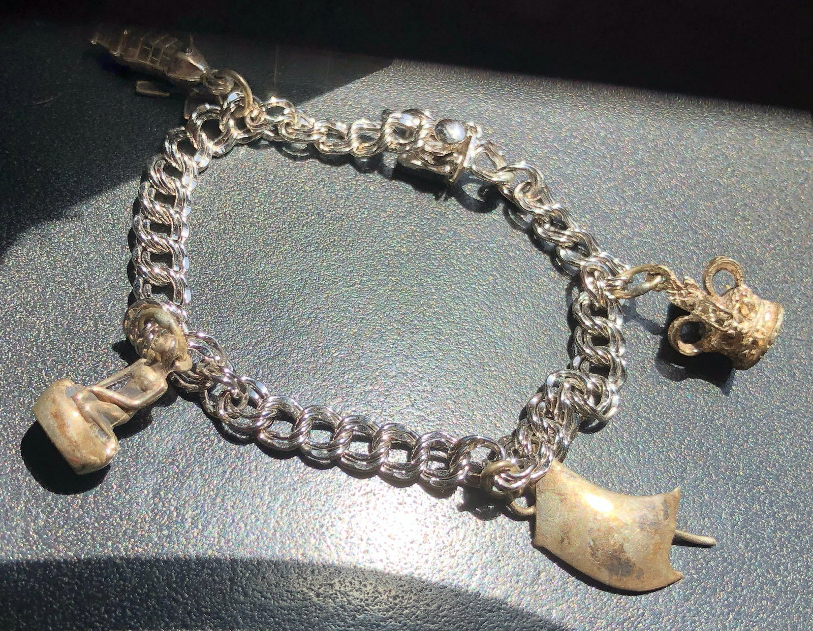 Vintage Silver Bracelet: Vintage Silver Bracelet