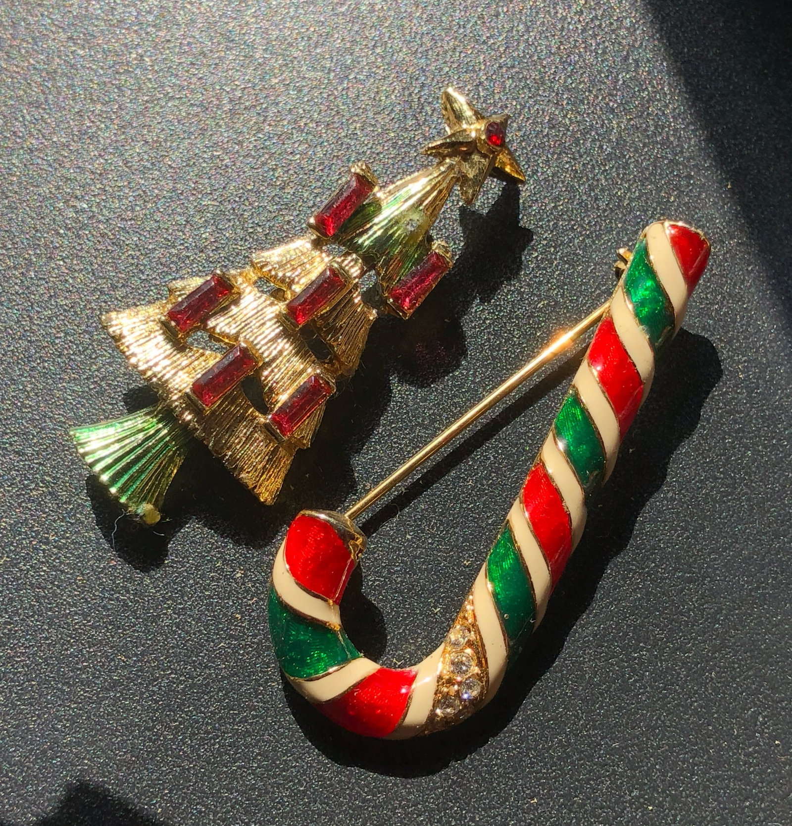 Two Brooch Pins: Two Brooch Pins