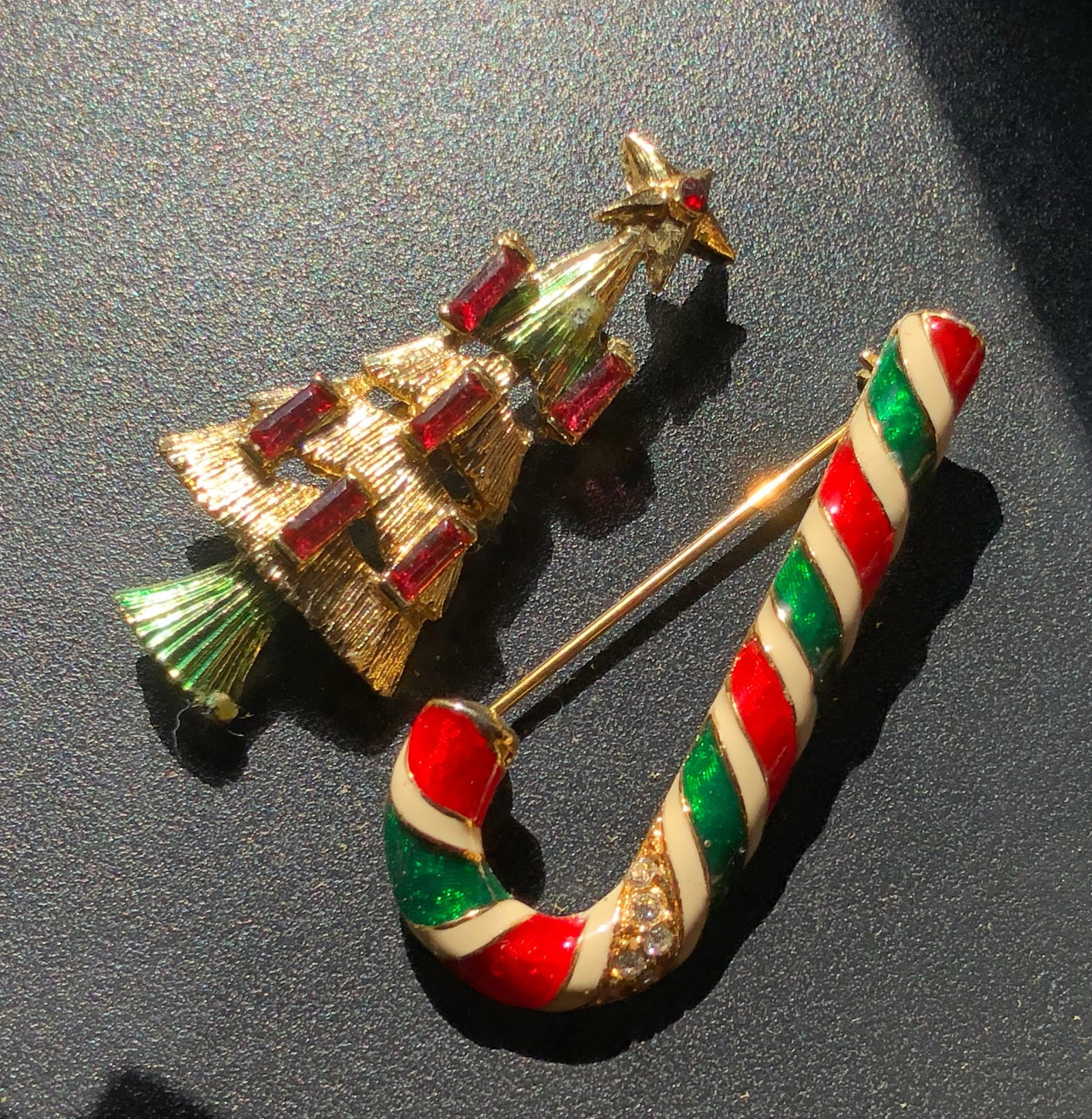 Two Brooch Pins - 4