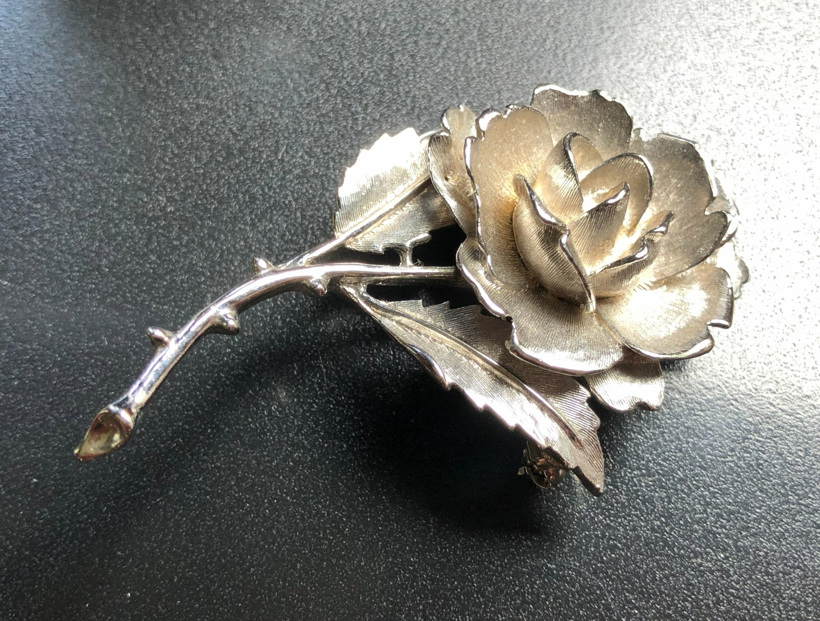 Vintage Brooch Pin: Vintage Brooch Pin