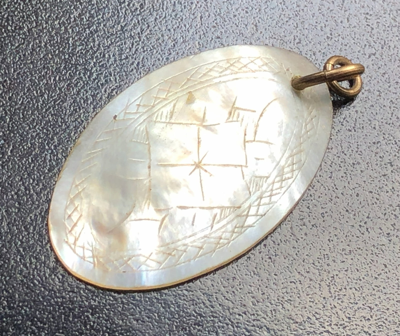 Vintage Pendant: Vintage Pendant