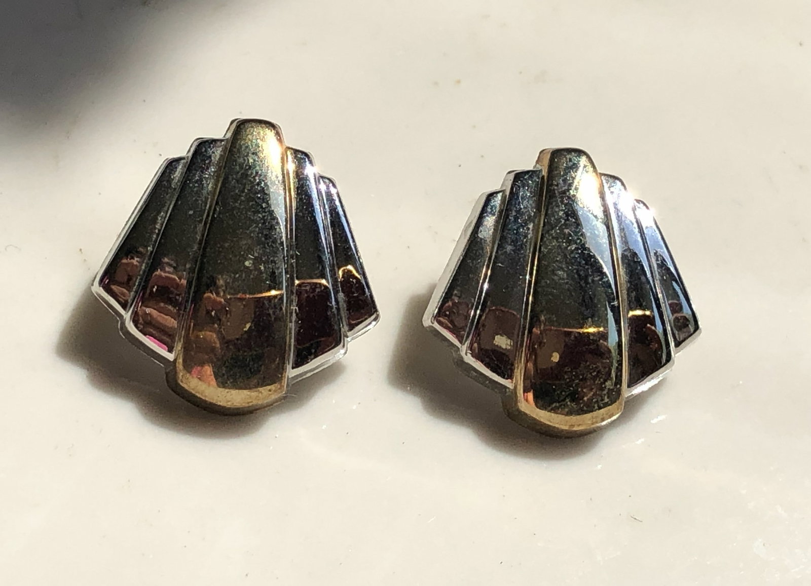 Pair of Earrings: Pair of Earrings