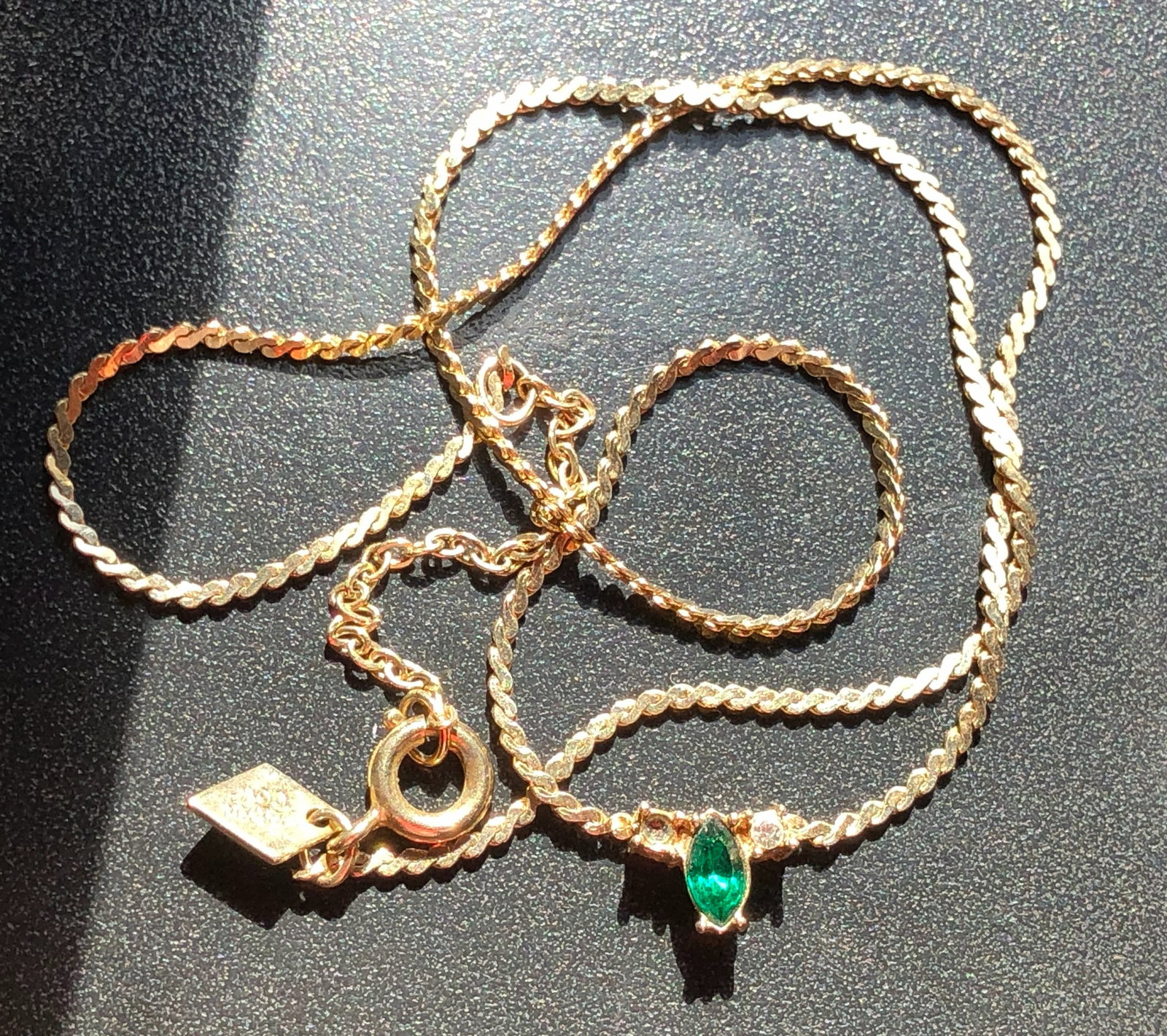 Vintage Necklace: Vintage Necklace