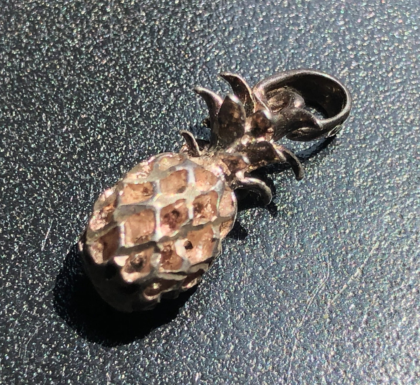 Vintage Silver Pendant: Vintage Silver Pendant