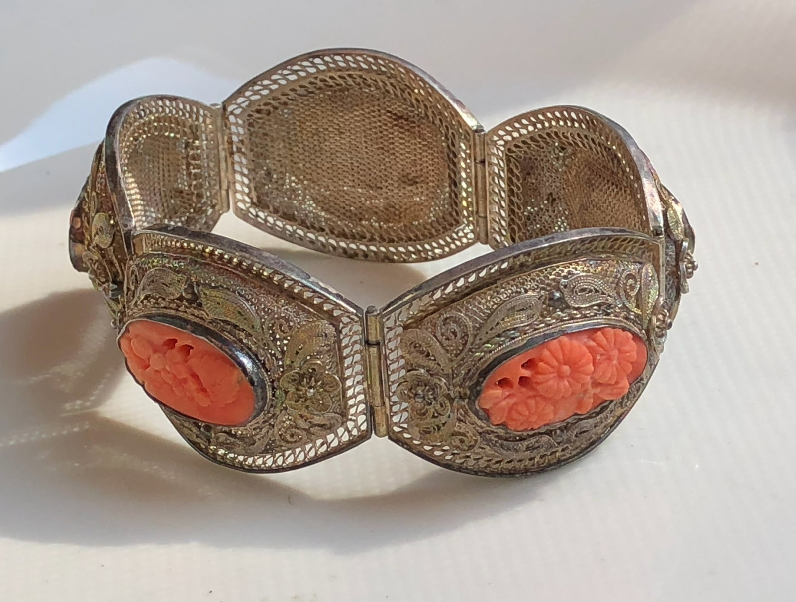 Vintage Coral Silver Bracelet: Vintage Coral Silver Bracelet