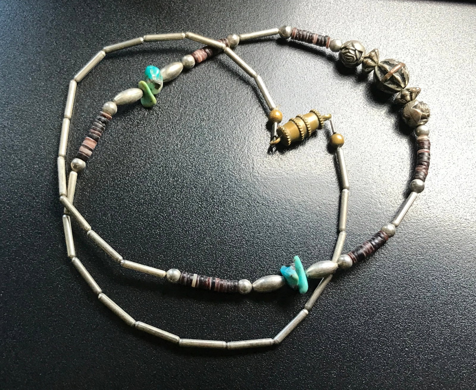 skinny silver necklace with stone beads