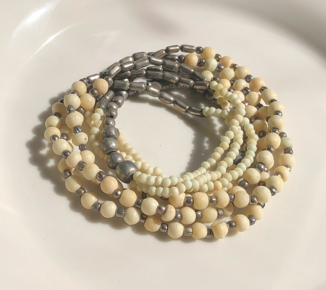 Vintage Necklace: Vintage Necklace