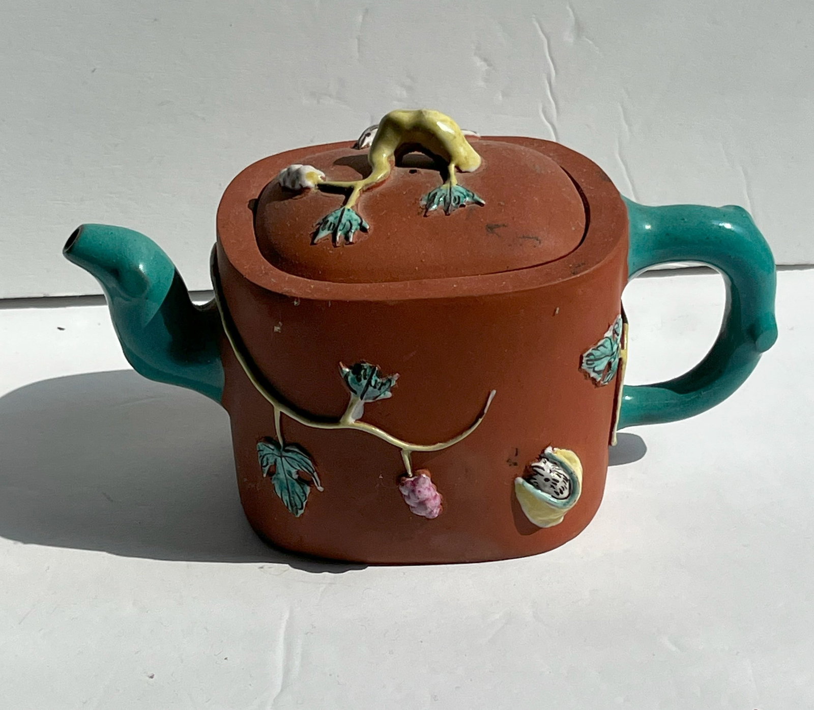 AntiqueYixing Zisha Teapot: AntiqueYixing Zisha Teapot