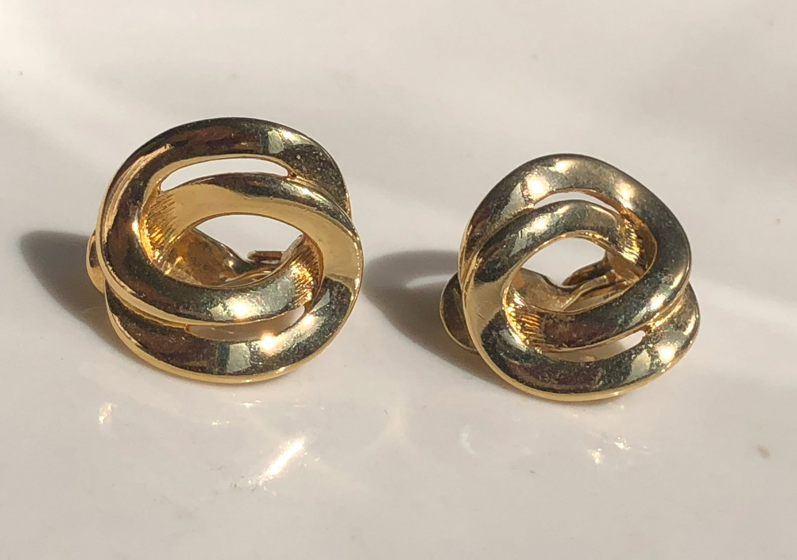 Pair of Gold Filled Earrings (1 of 3)