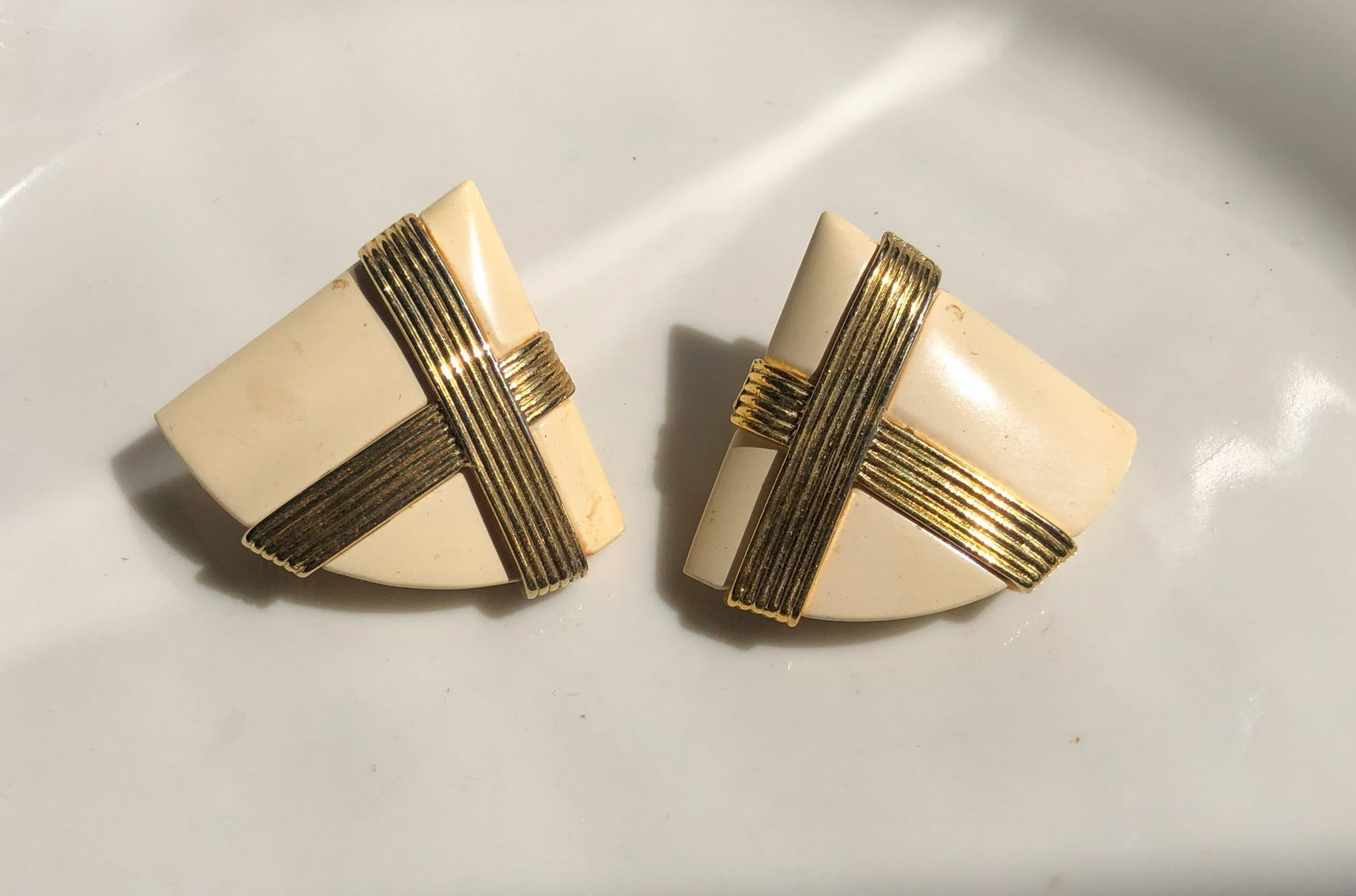Pair of Earrings: Pair of Earrings