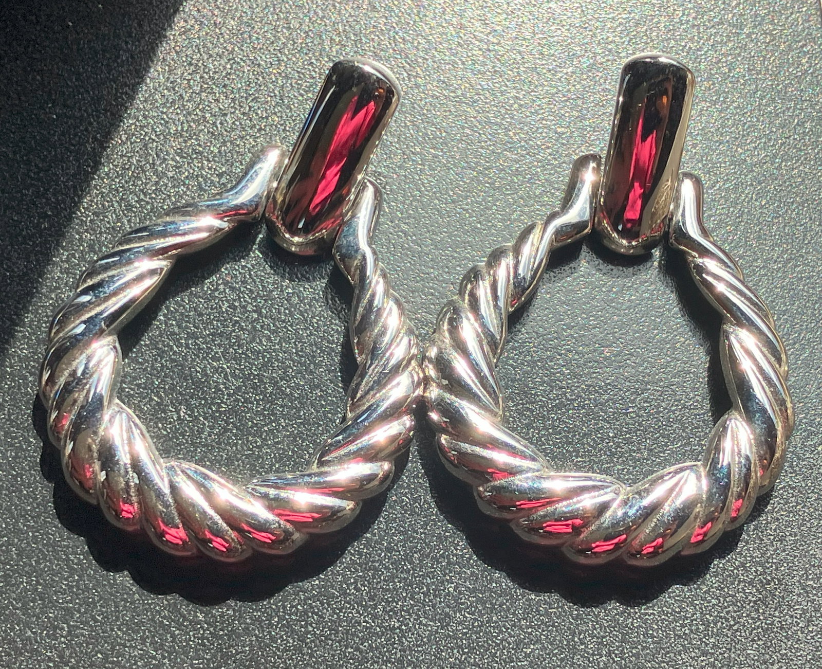 Pair of Earrings: Pair of Earrings