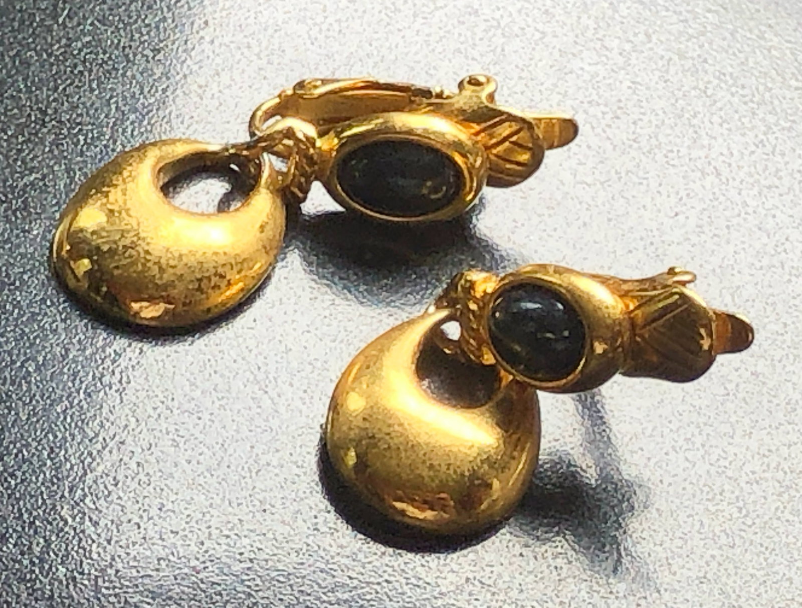 Pair of Gold Filled Earrings: Pair of Gold Filled Earrings
