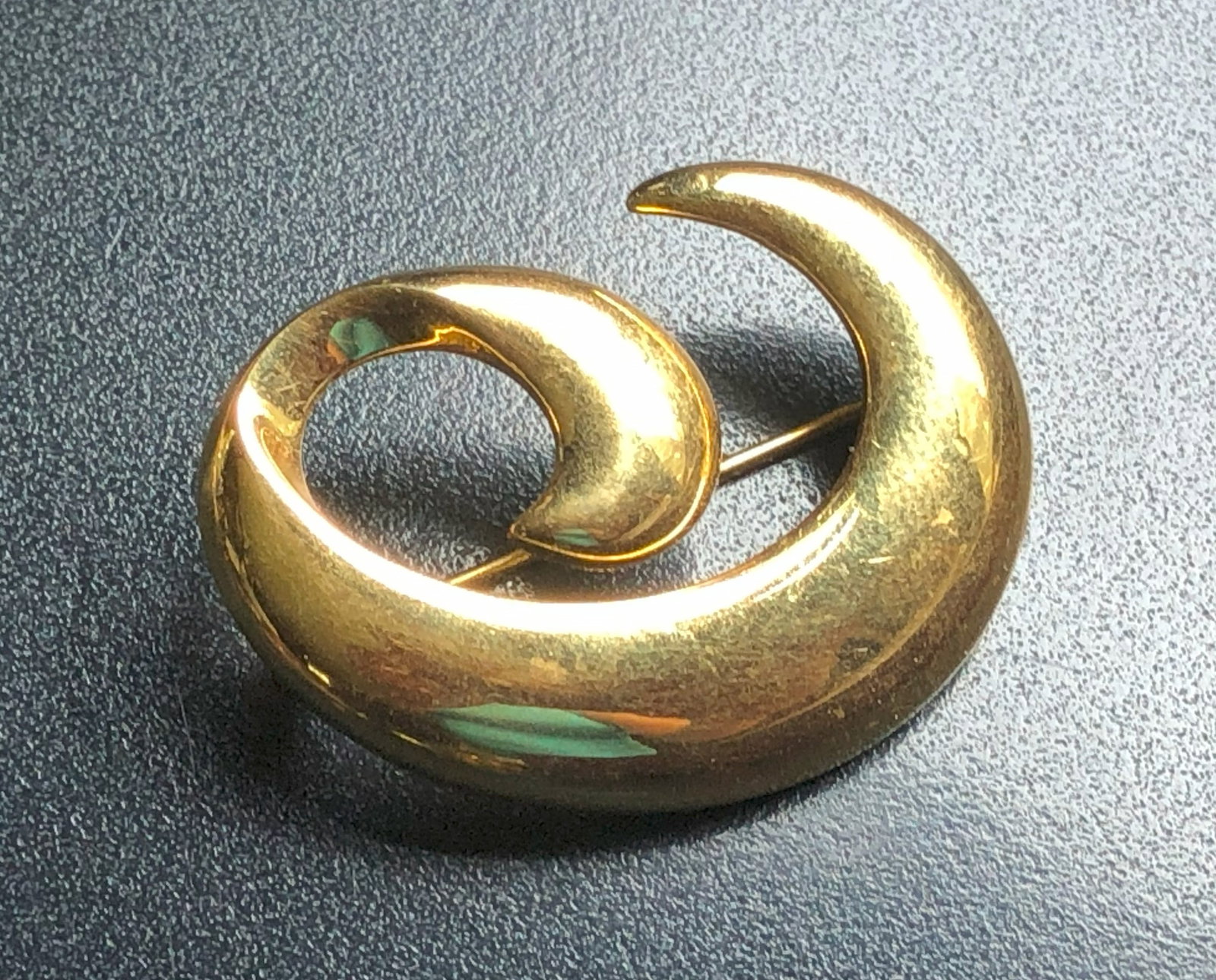 Vintage Brooch Pin: Vintage Brooch Pin
