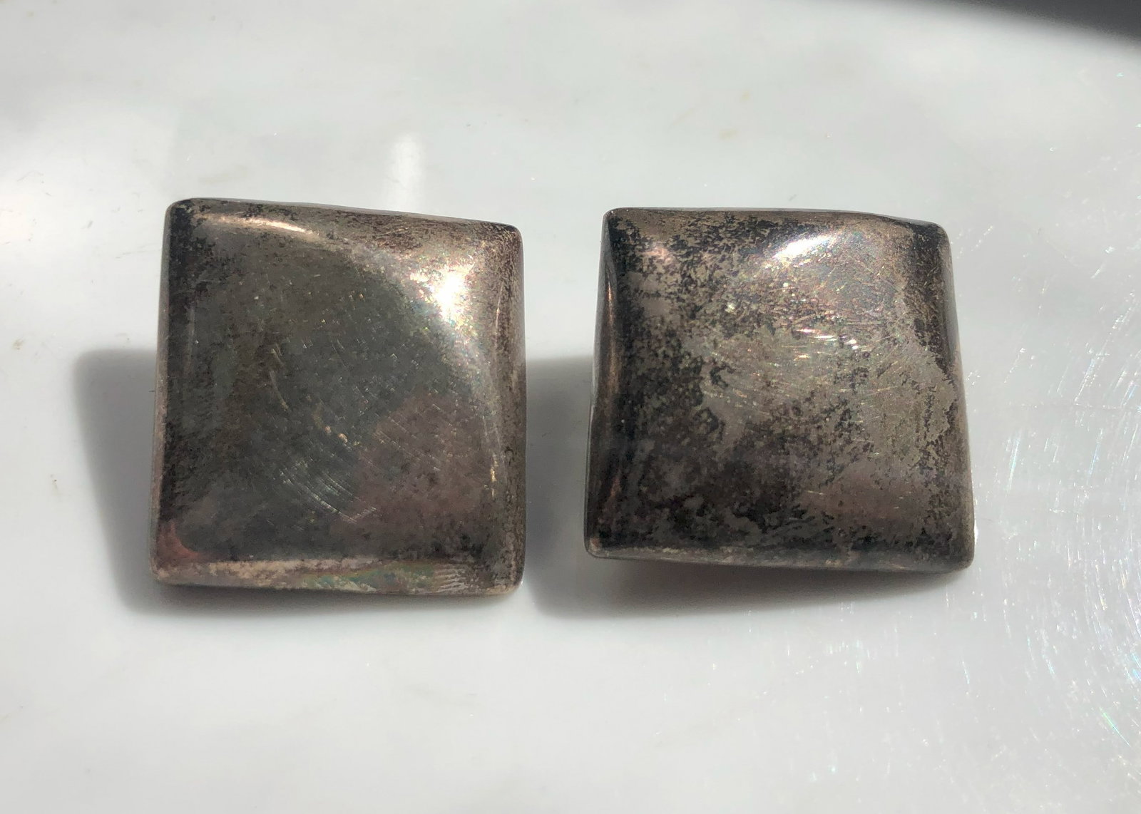 Pair of Silver earrings: Pair of Silver earrings, weight 20.6g